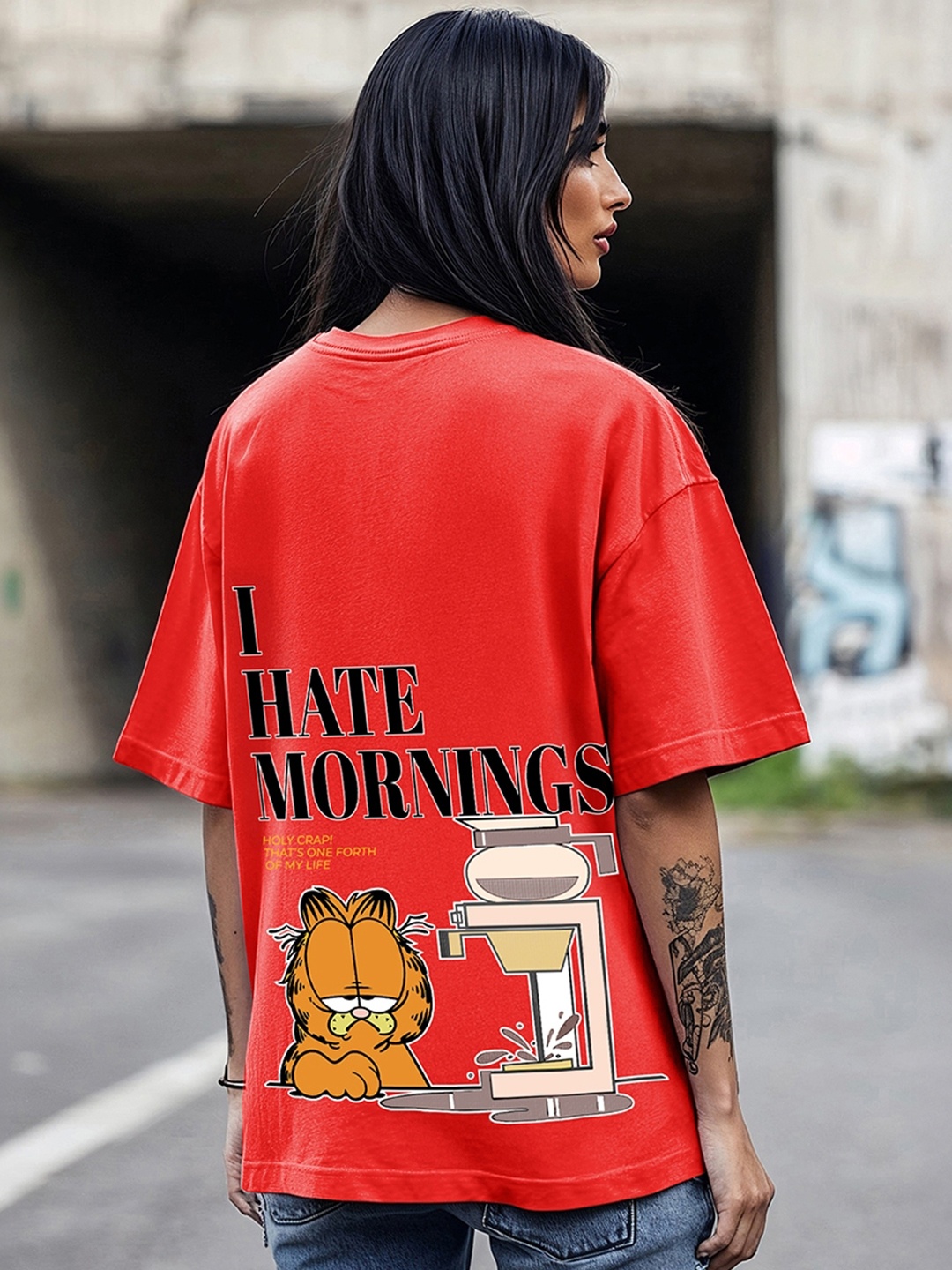 

Bewakoof Official Garfield Merchandise Women I Hate Mornings Print Oversized T-shirt, Red