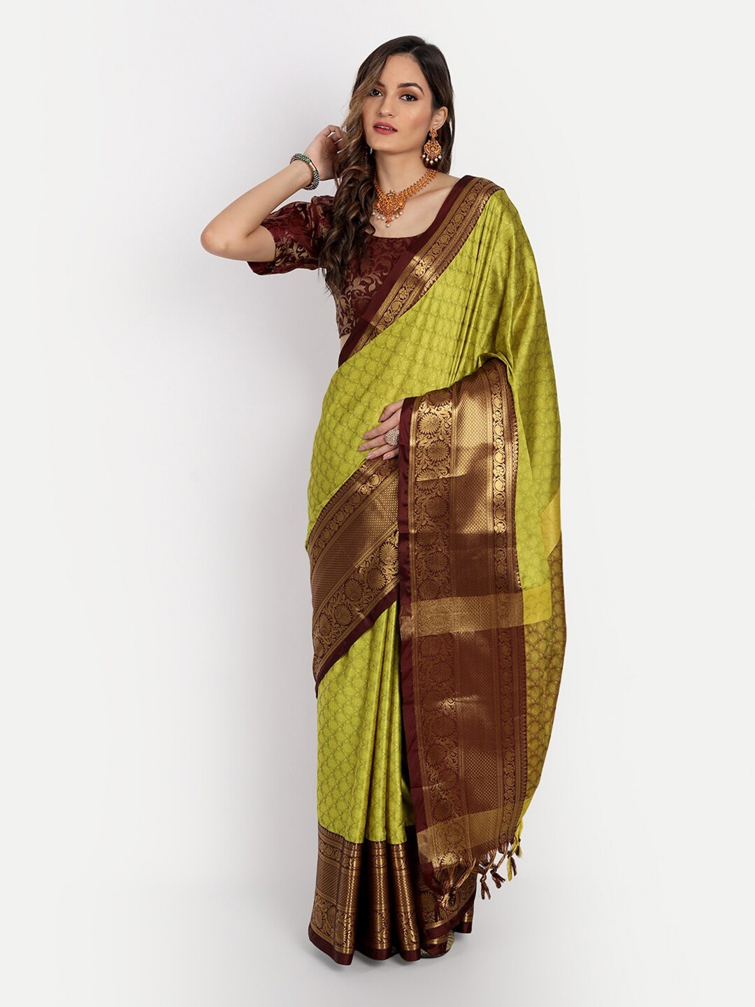 

VILLAGIUS Ethnic Woven Design Zari Dharmavaram Saree, Lime green