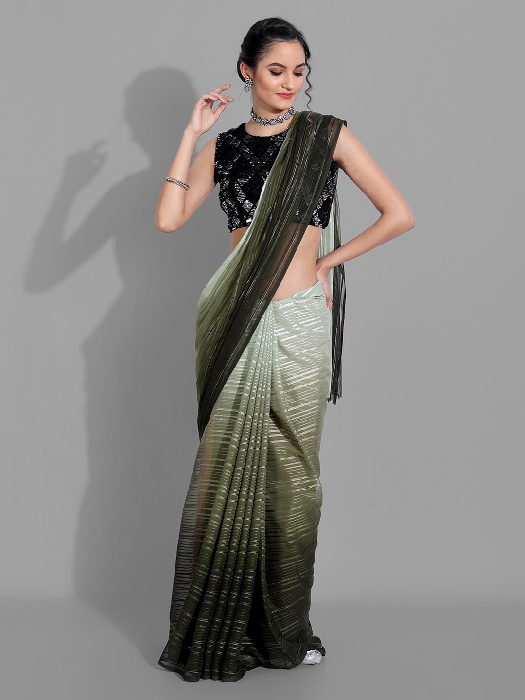 

VILLAGIUS Striped Arani Saree, Olive