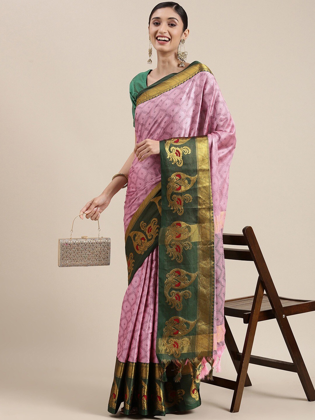 

VILLAGIUS Ethnic Woven Design Zari Dharmavaram Saree, Pink