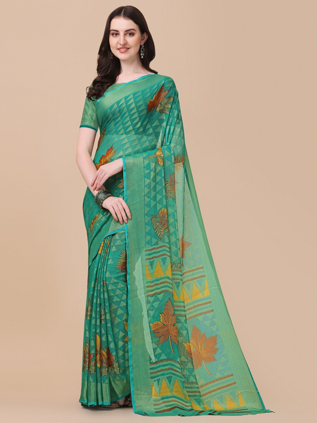 

VILLAGIUS Geometric Printed Brasso Saree, Green