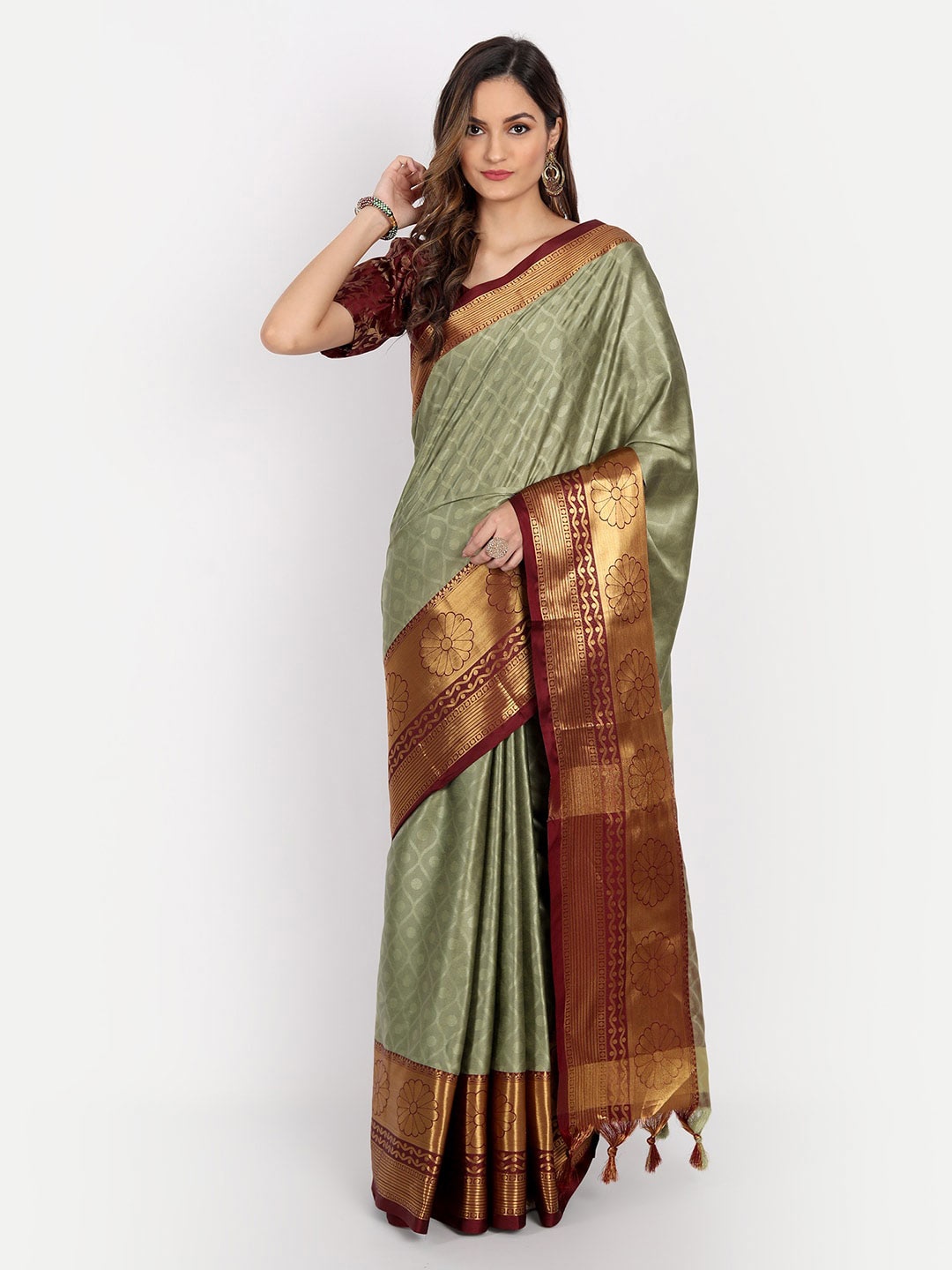 

VILLAGIUS Ethnic Woven Design Zari Dharmavaram Saree, Olive