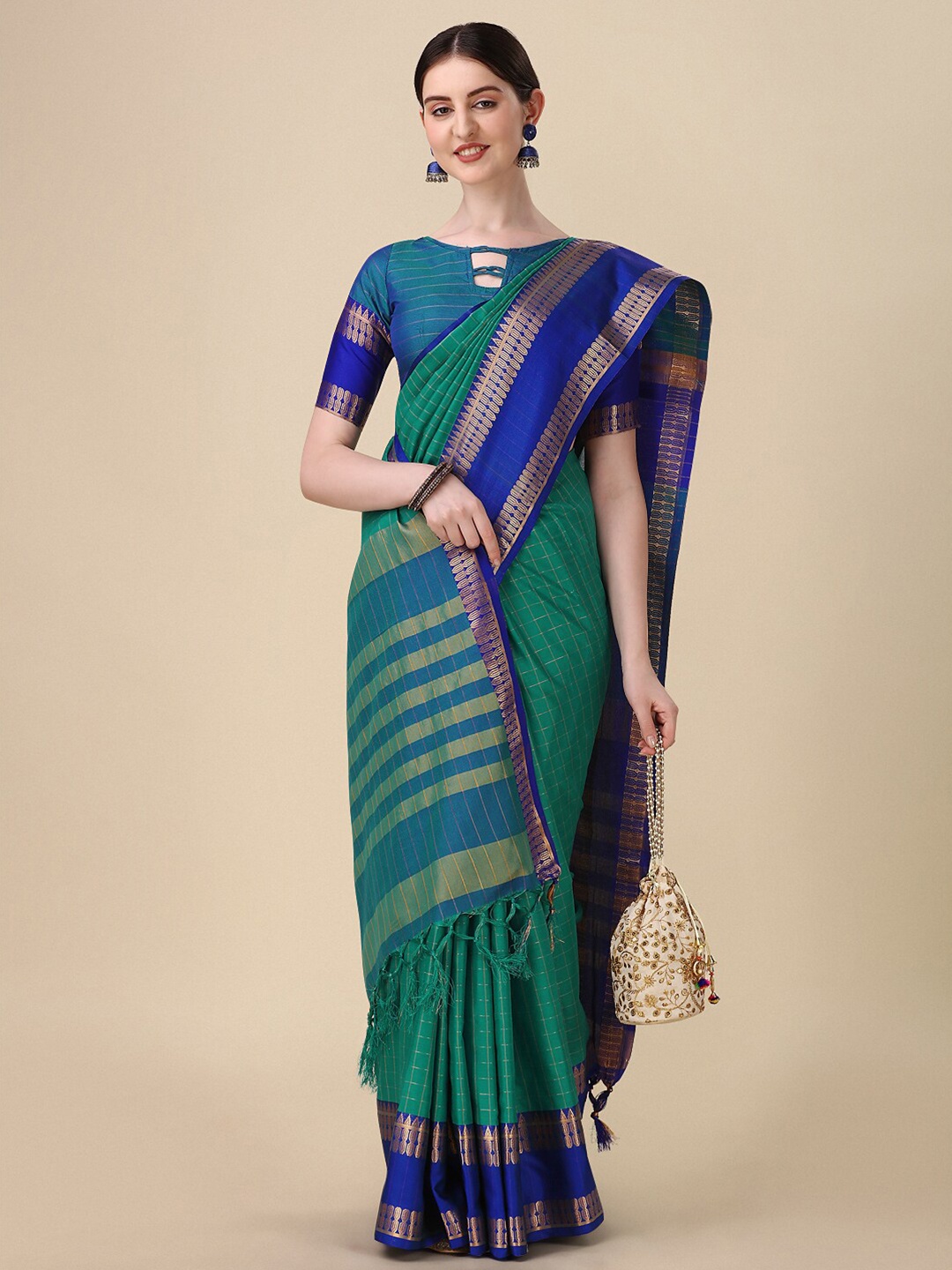 

VILLAGIUS Checked Zari Mysore Silk Saree, Green