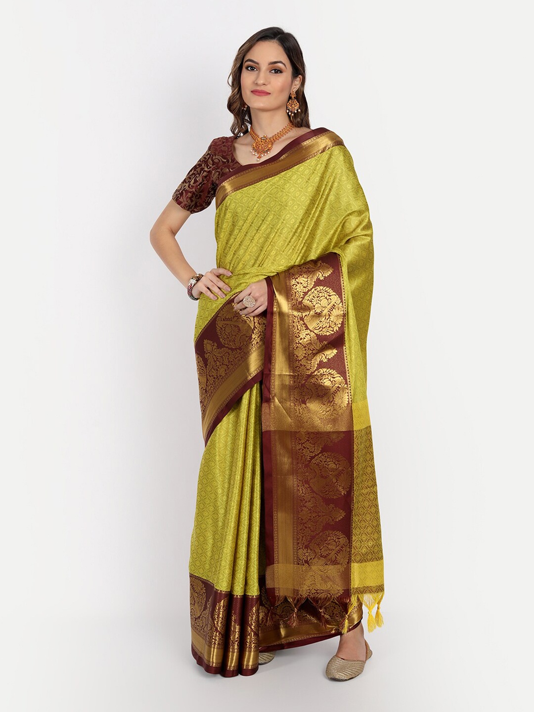 

VILLAGIUS Ethnic Woven Design Zari Dharmavaram Saree, Lime green