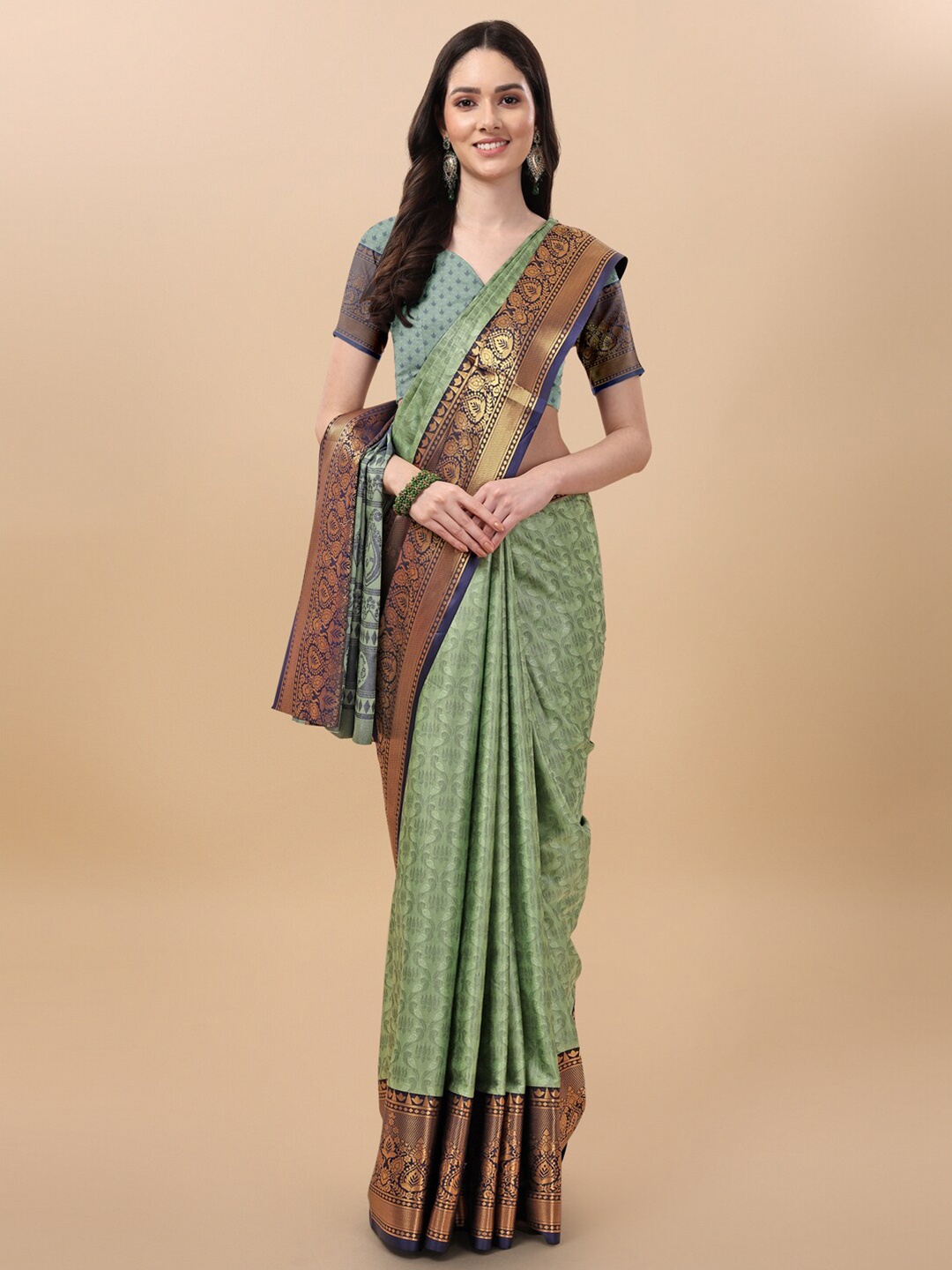 

VILLAGIUS Woven Design Zari Pure Cotton Mysore Silk Saree, Green