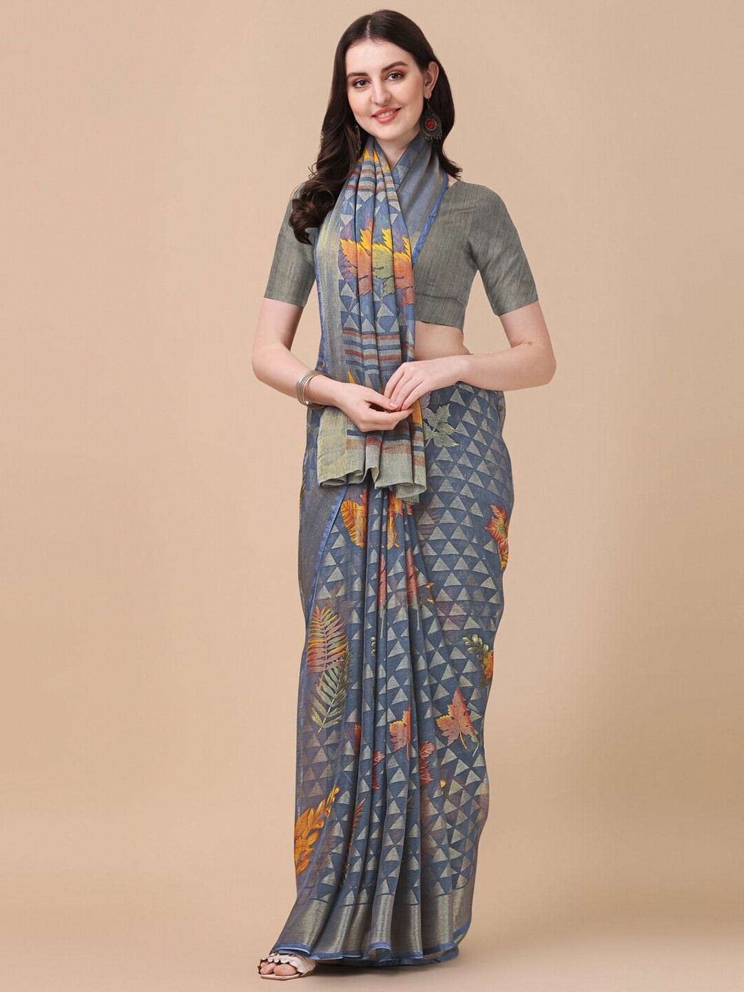 

VILLAGIUS Floral Printed Zari Saree, Grey