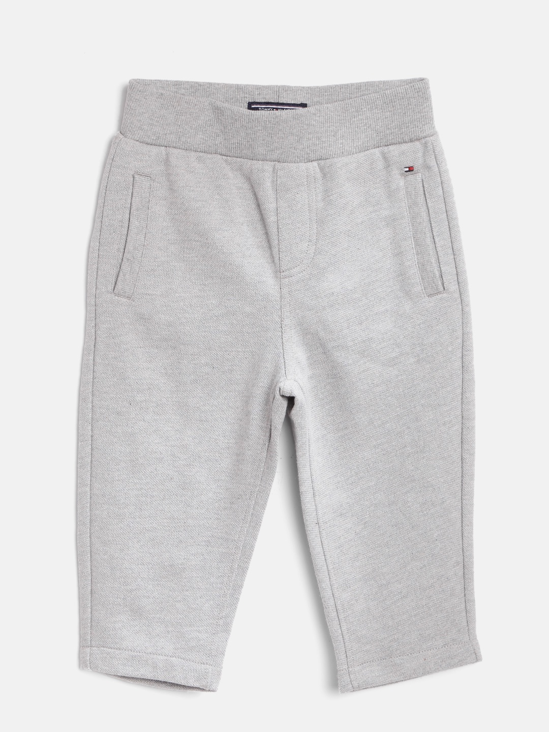 

Tommy Hilfiger Boys Grey Melange Solid Regular Shorts