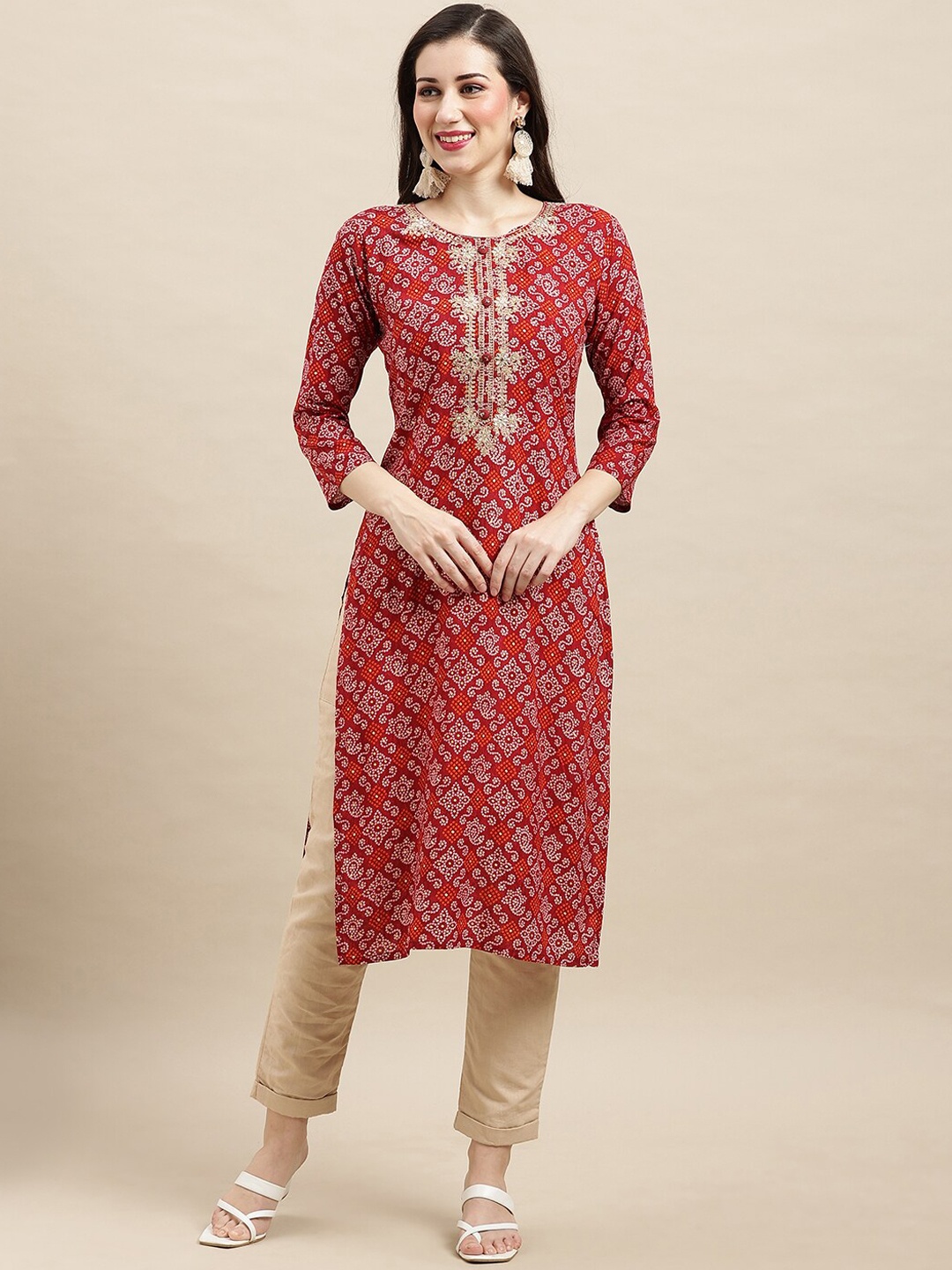 

Sangria Red & White Bandhani Printed Straight Kurta