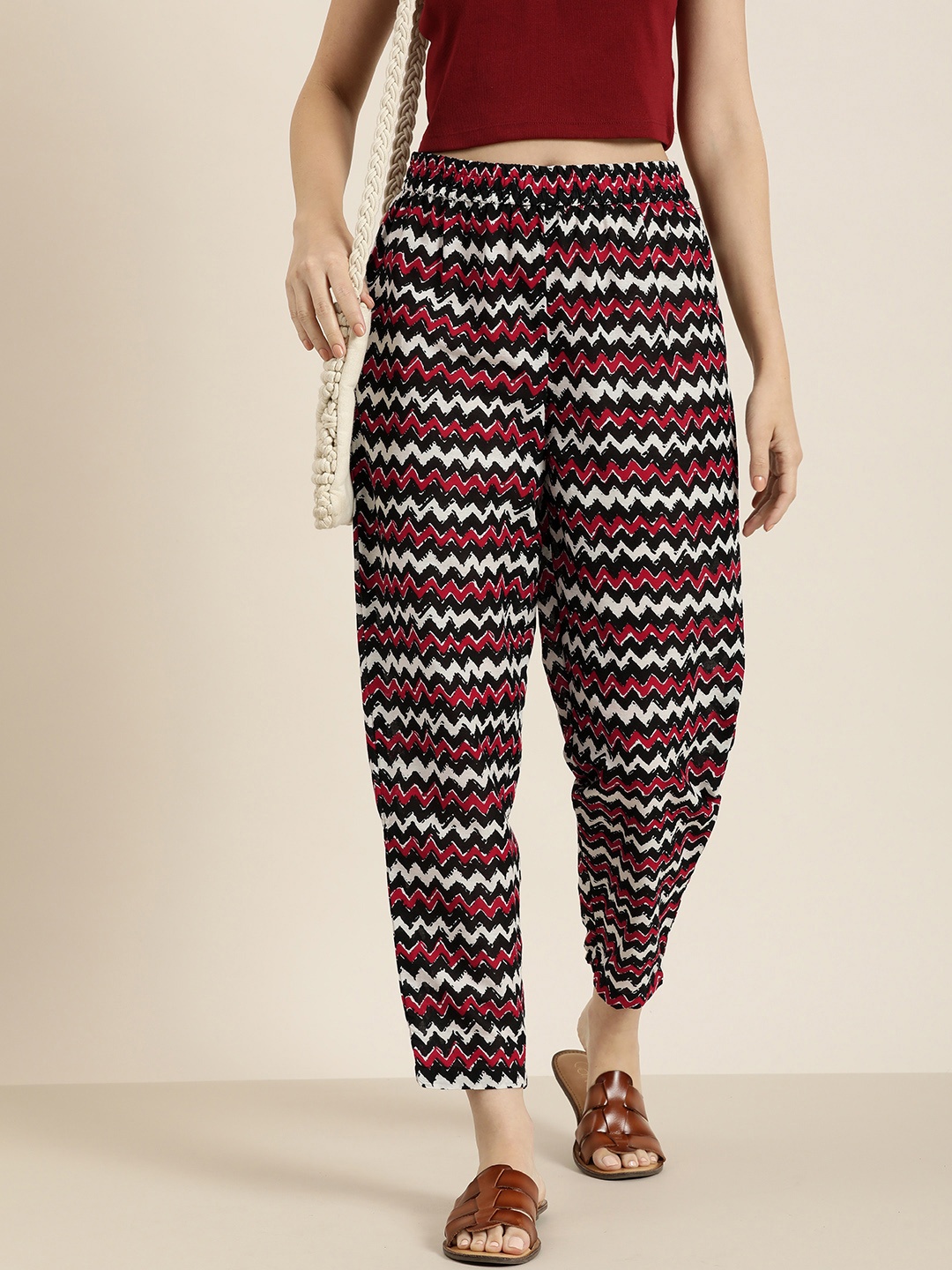 

HERE&NOW Women Pure Cotton Chevron Printed Palazzos, Black