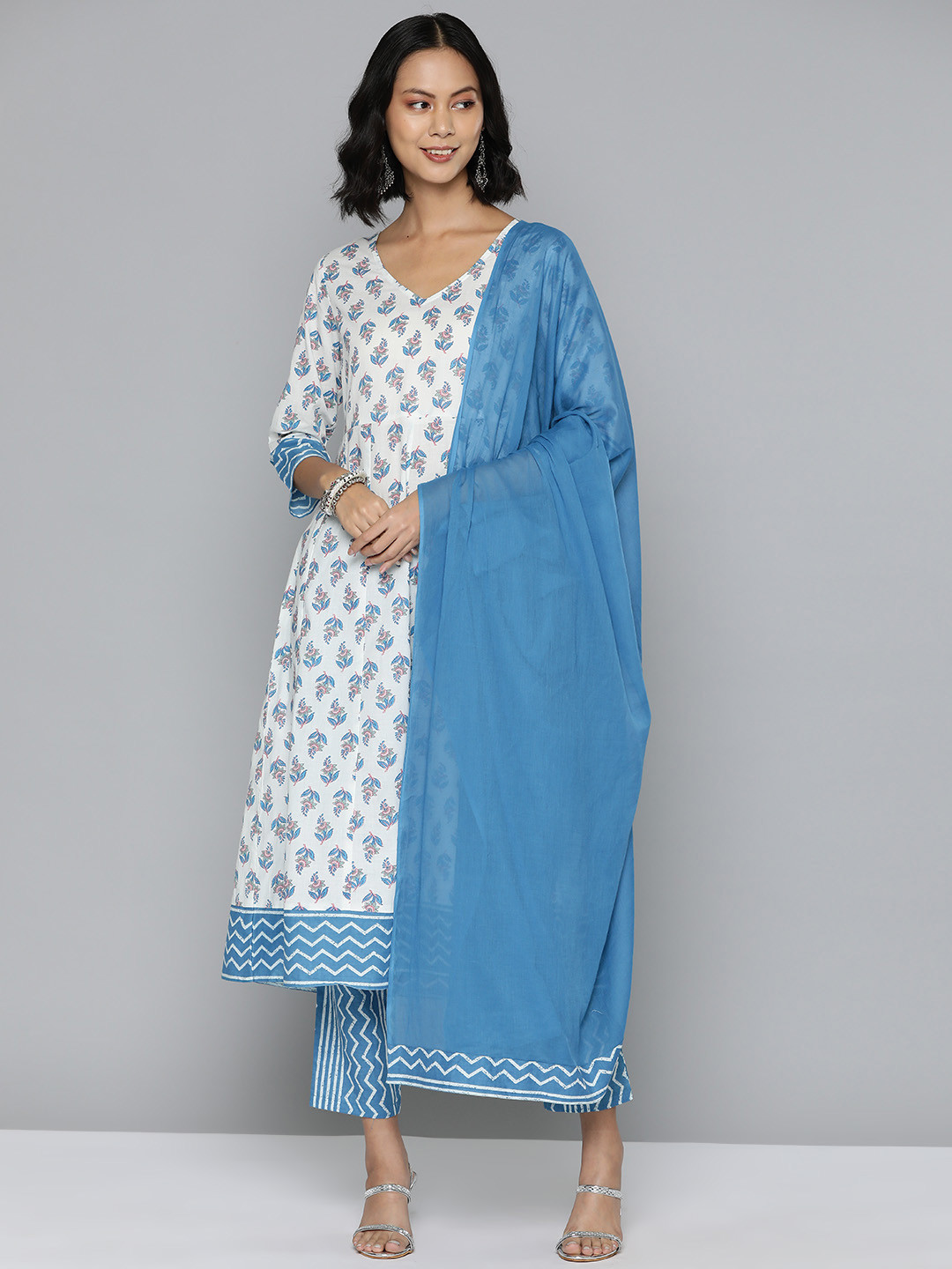 

HERE&NOW Ethnic Motifs Printed Pure Cotton Kurta with Trousers & Dupatta, White