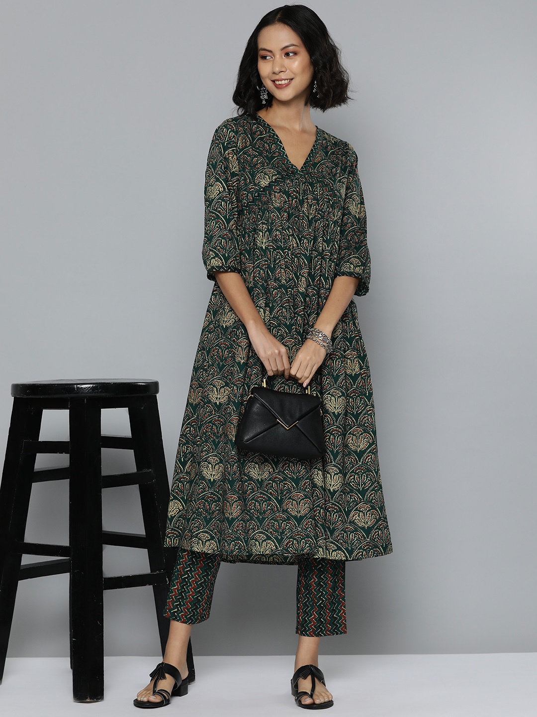 

HERE&NOW Printed Empire Cotton Kurta with Trousers, Green