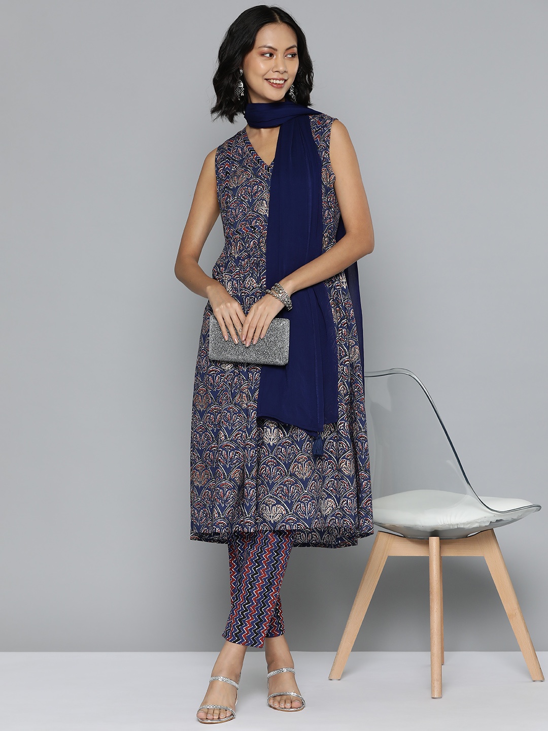 

HERE&NOW Printed Angrakha Cotton Kurta with Trousers, Blue