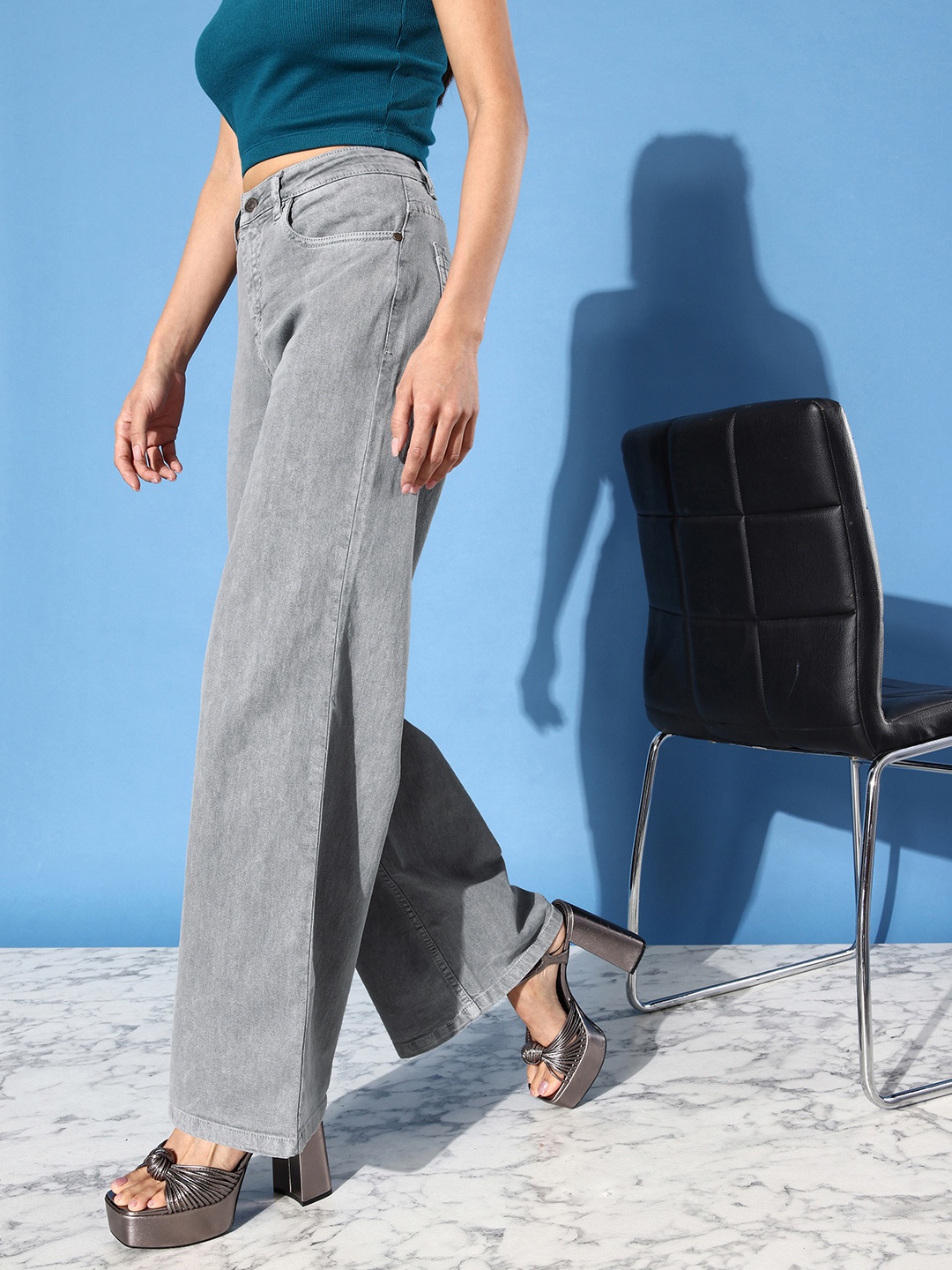 

Harvard Women Clean Grey Mid-Rise Romance Ramble-Wide legs & Flared Stretchable Jeans