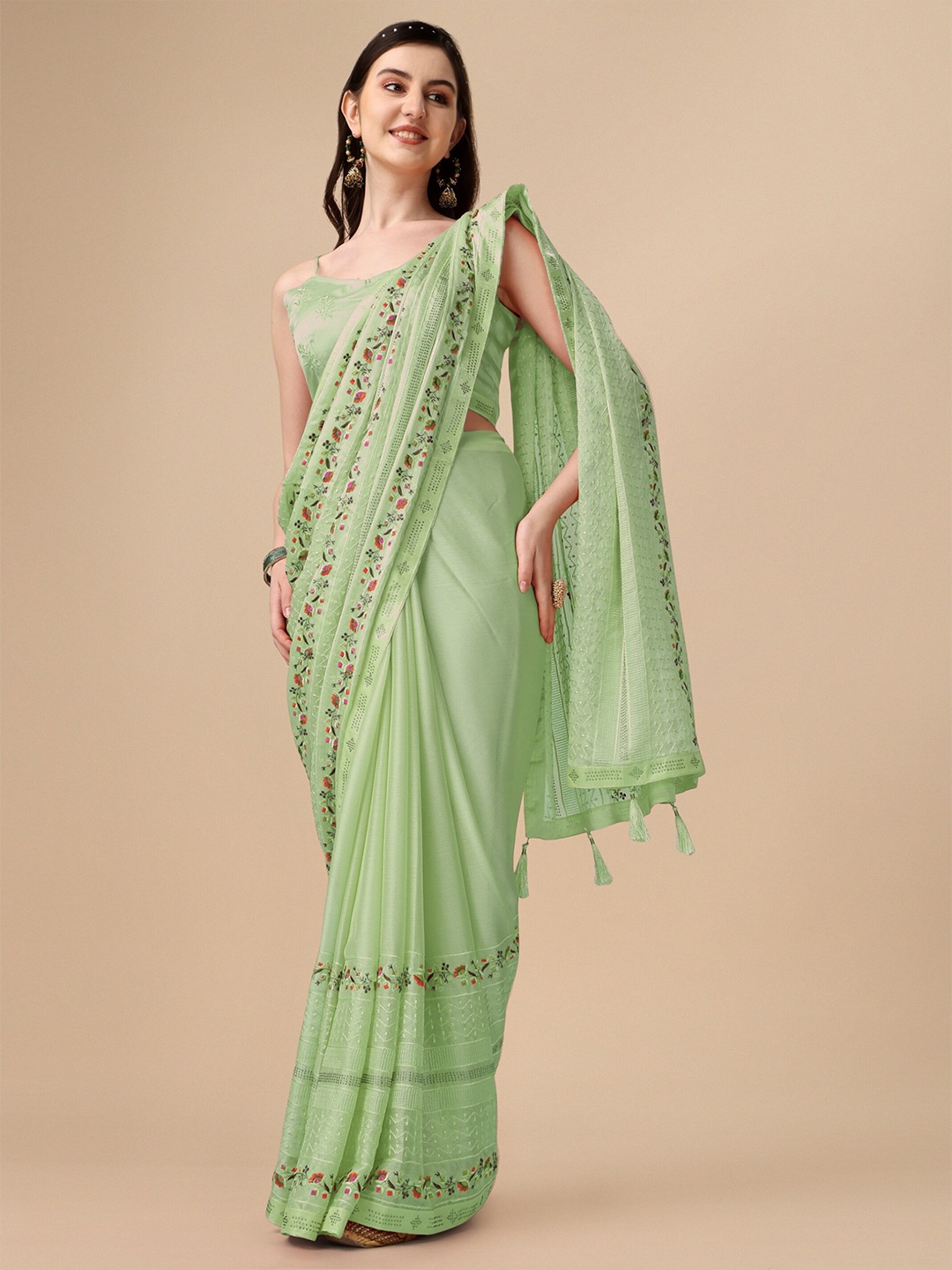 

Vaidehi Fashion Embellished Embroidered Pure Chiffon Saree, Sea green