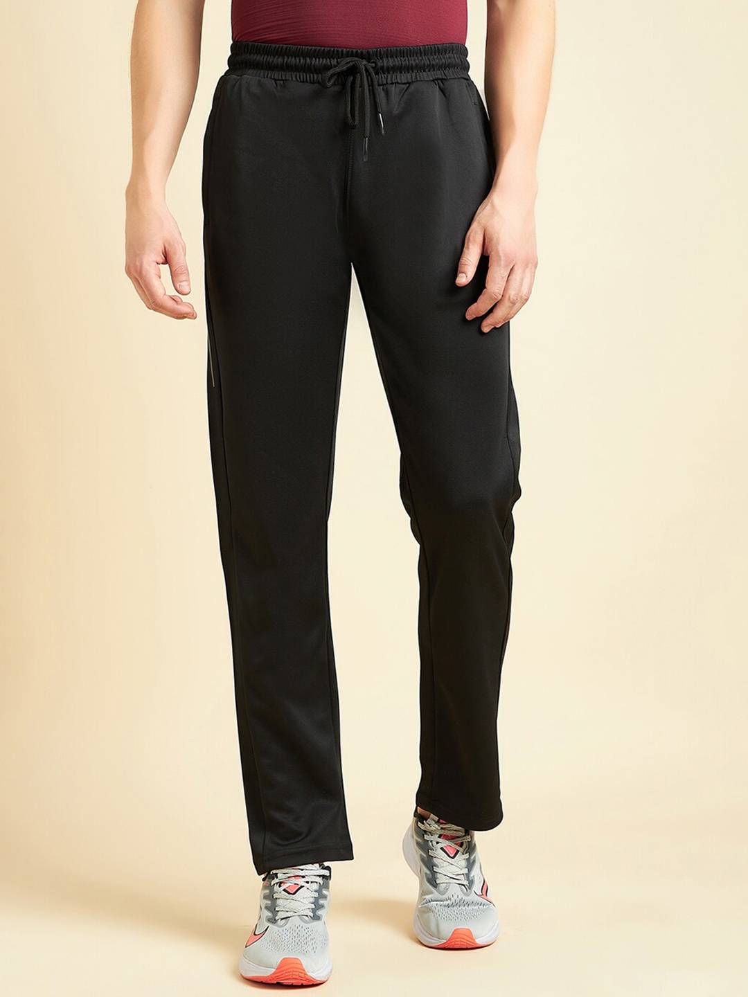 

Sweet Dreams Men Black Mid-Rise Track Pants