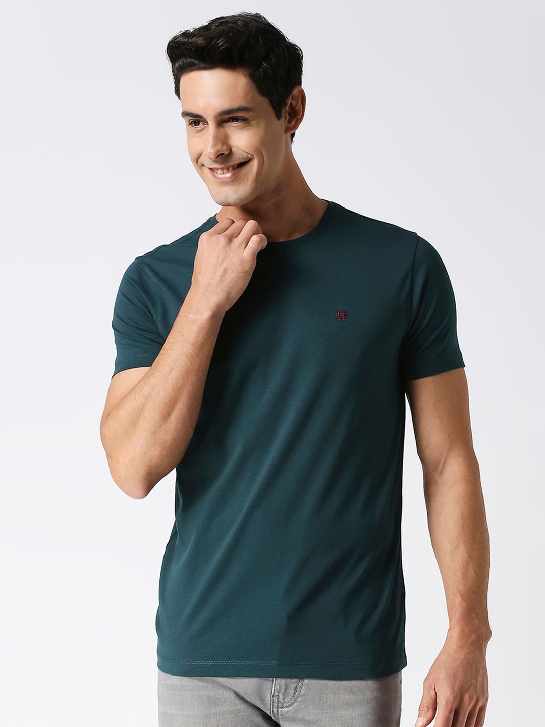 

DRAGON HILL Round Neck Cotton Slim Fit T-shirt, Green