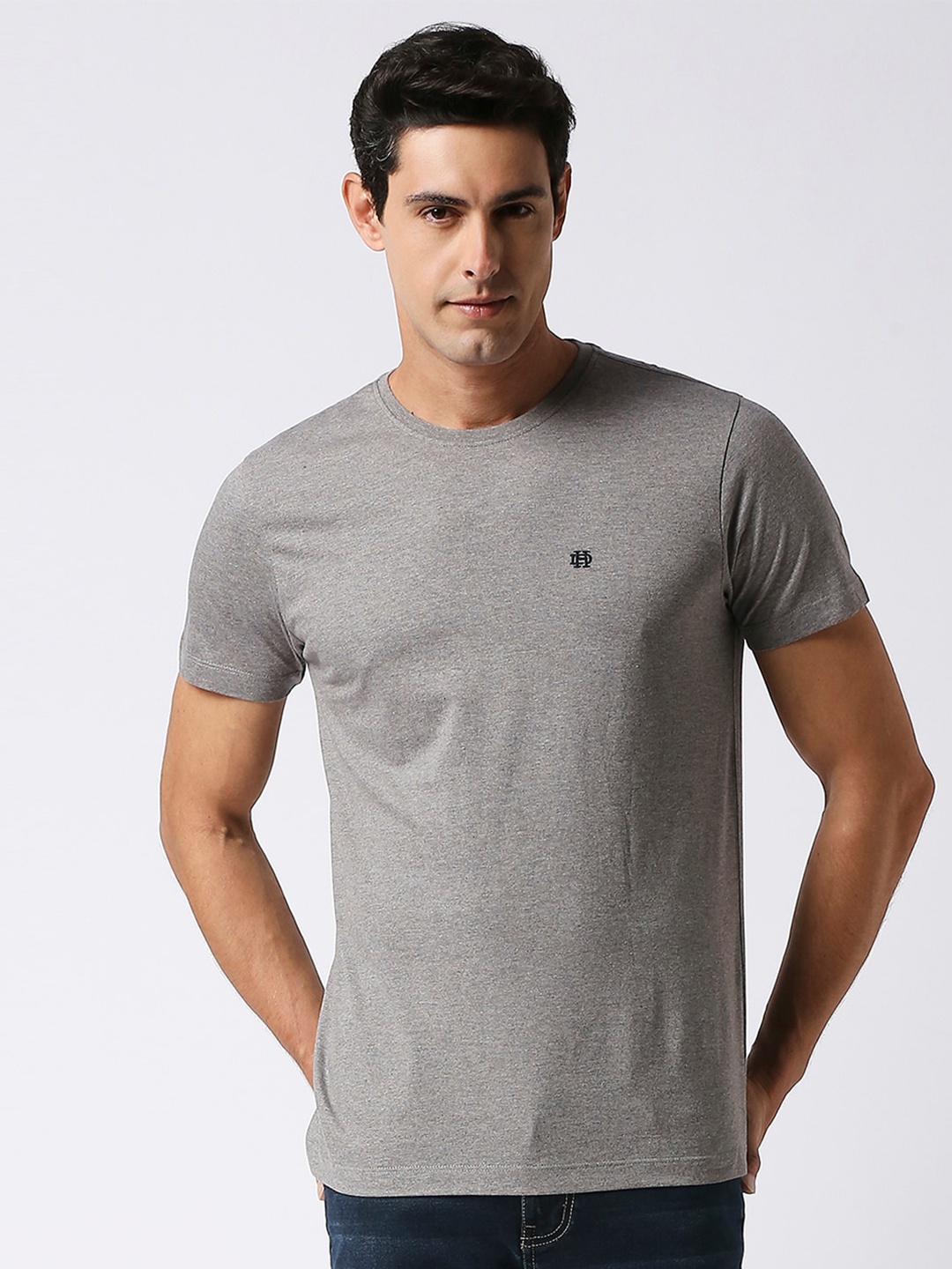 

DRAGON HILL Round Neck Slim Fit Cotton T-shirt, Grey