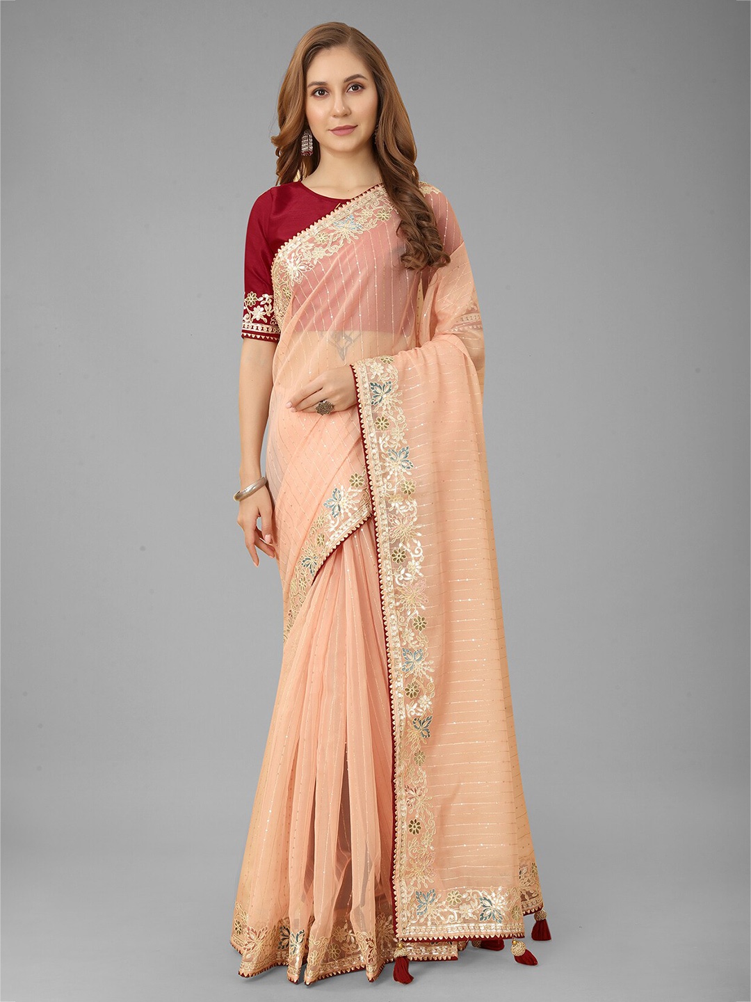 

N N ENTERPRISE Embellished Sequinned Net Saree, Peach