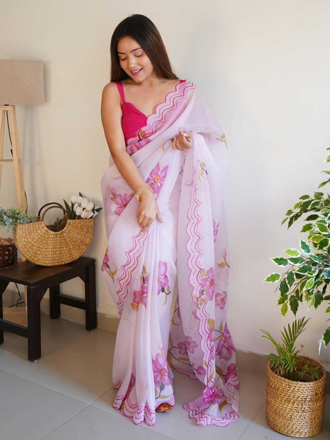 

Atulyam Tex World Floral Printed Embroidered Organza Saree, White