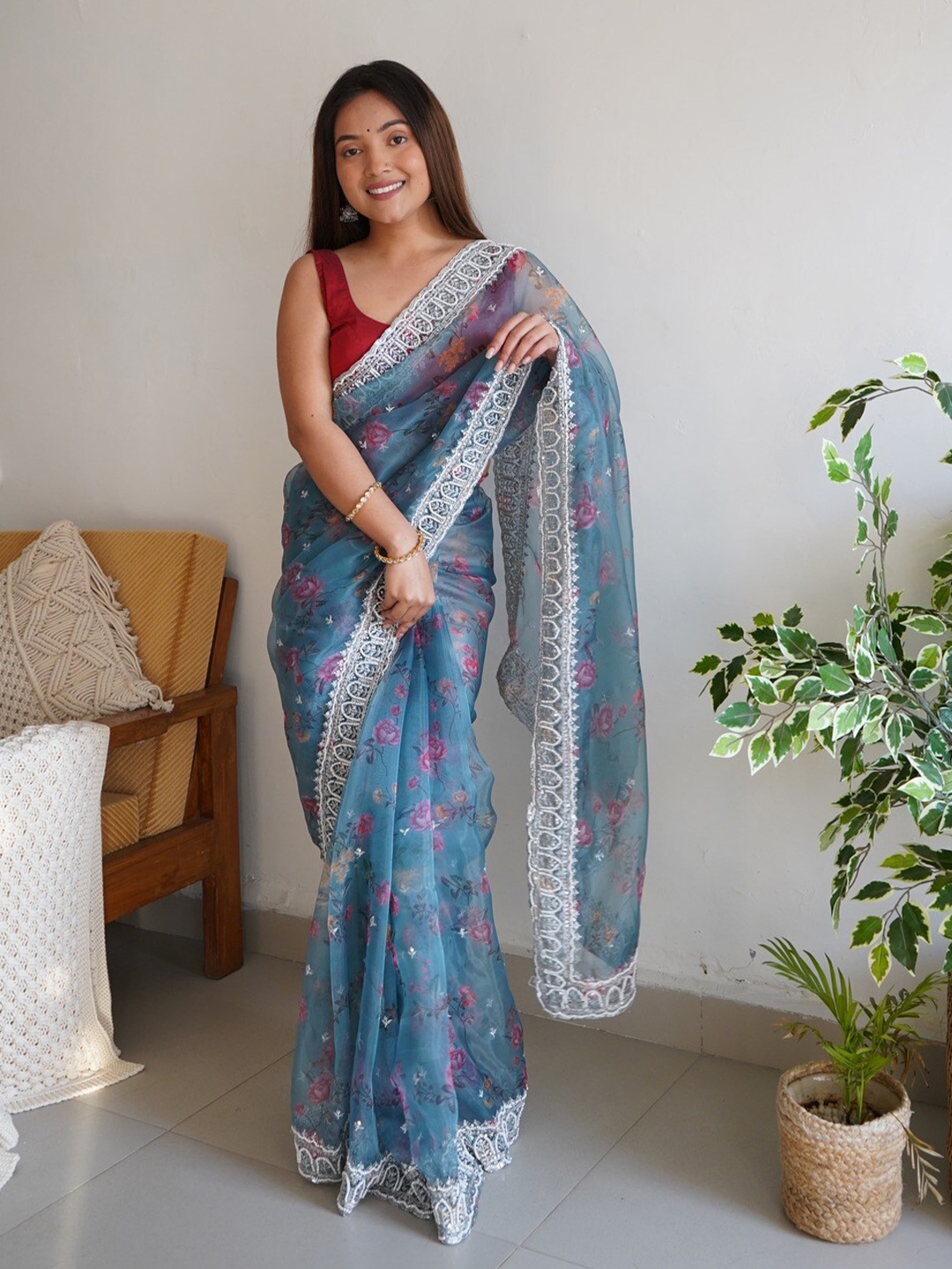 

Atulyam Tex World Floral Printed Embroidered Organza Saree, Turquoise blue