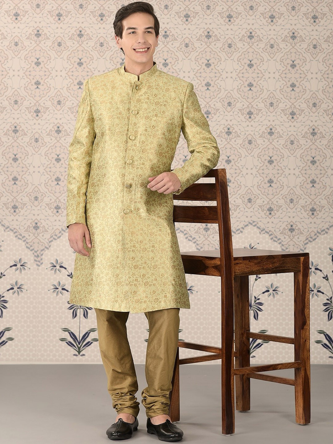 

Ode by House of Pataudi Green Woven-Designed Sherwani