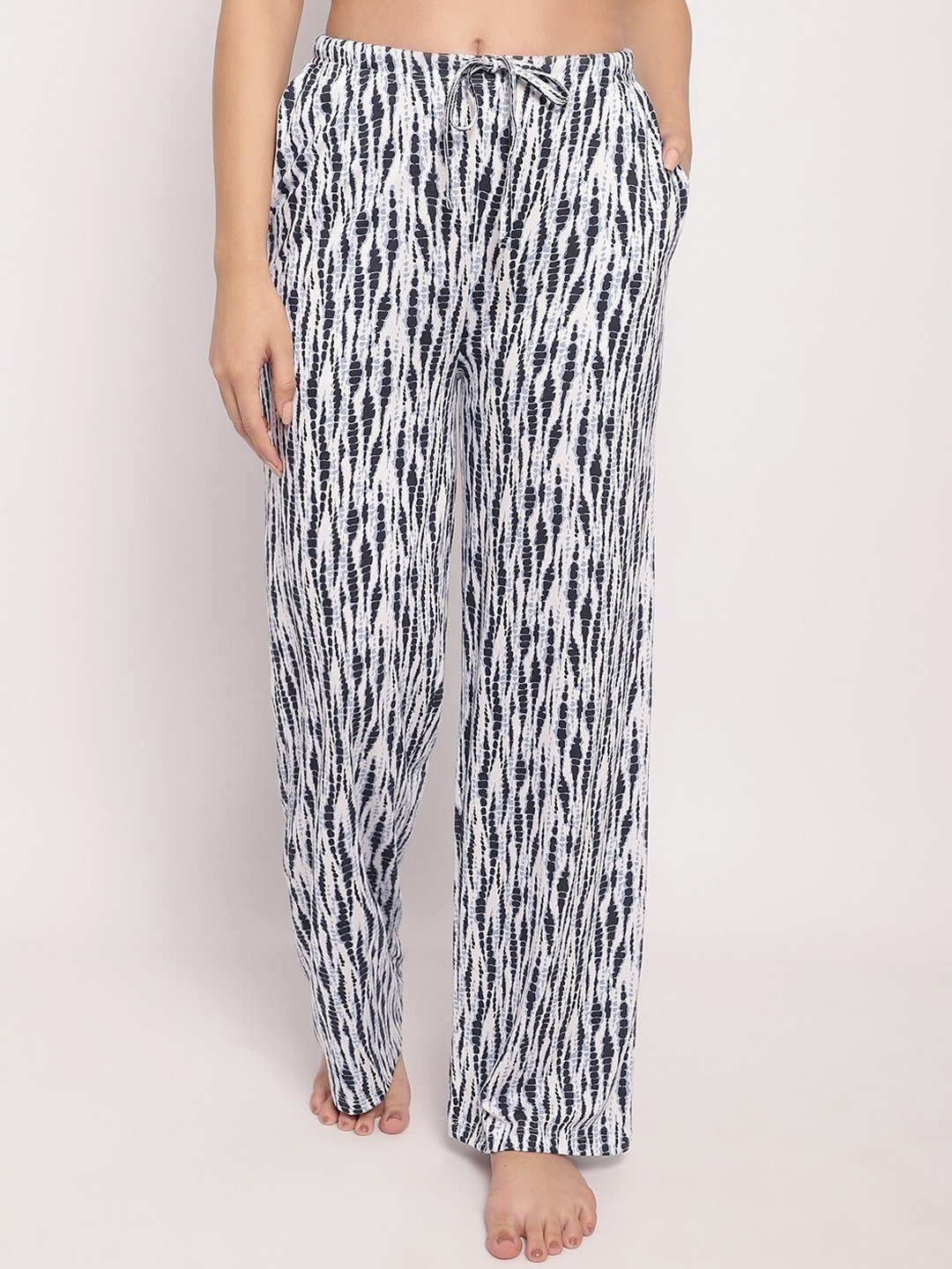 

Kanvin Women Printed Lounge Pants, Blue