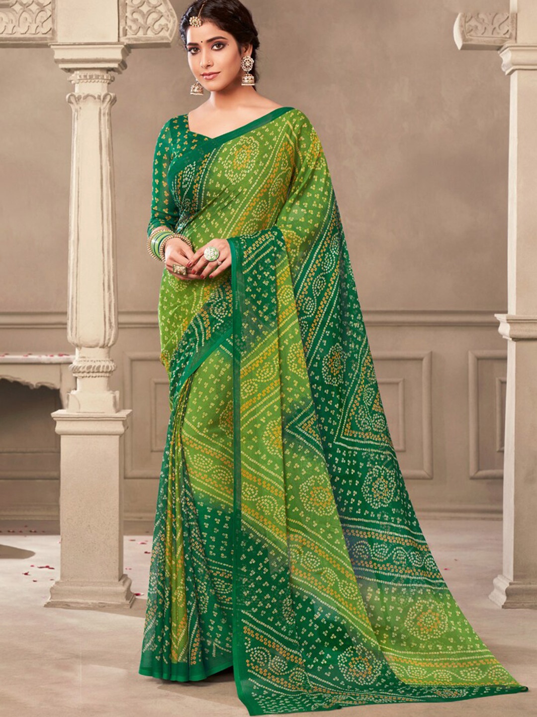 

DIVASTRI Bandhani Pure Chiffon Saree, Green