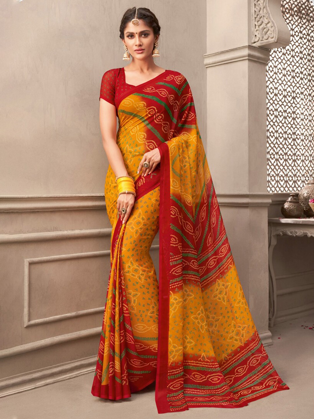 

DIVASTRI Bandhani Pure Chiffon Saree, Mustard