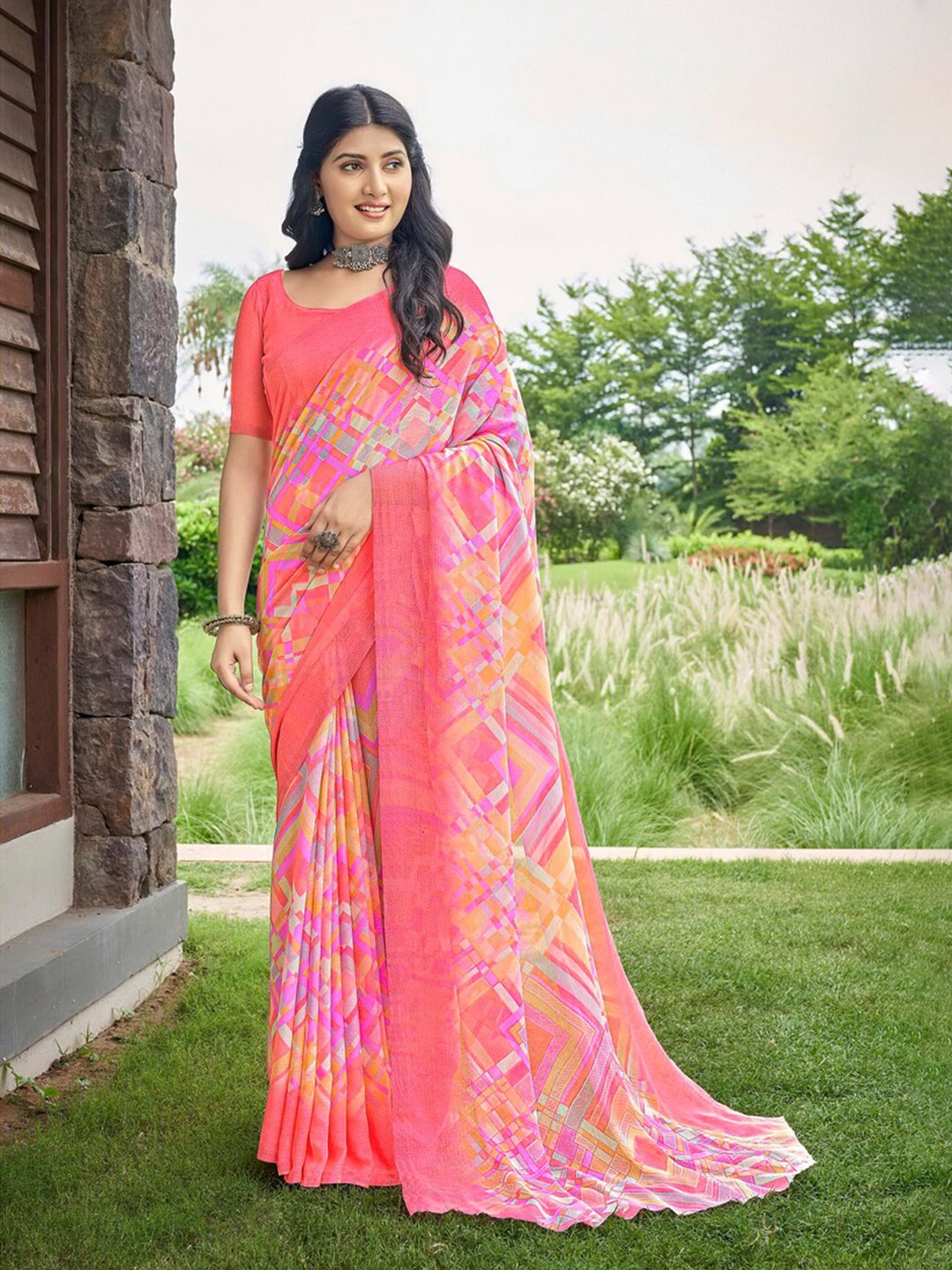 

DIVASTRI Geometric Printed Pure Chiffon Saree, Pink