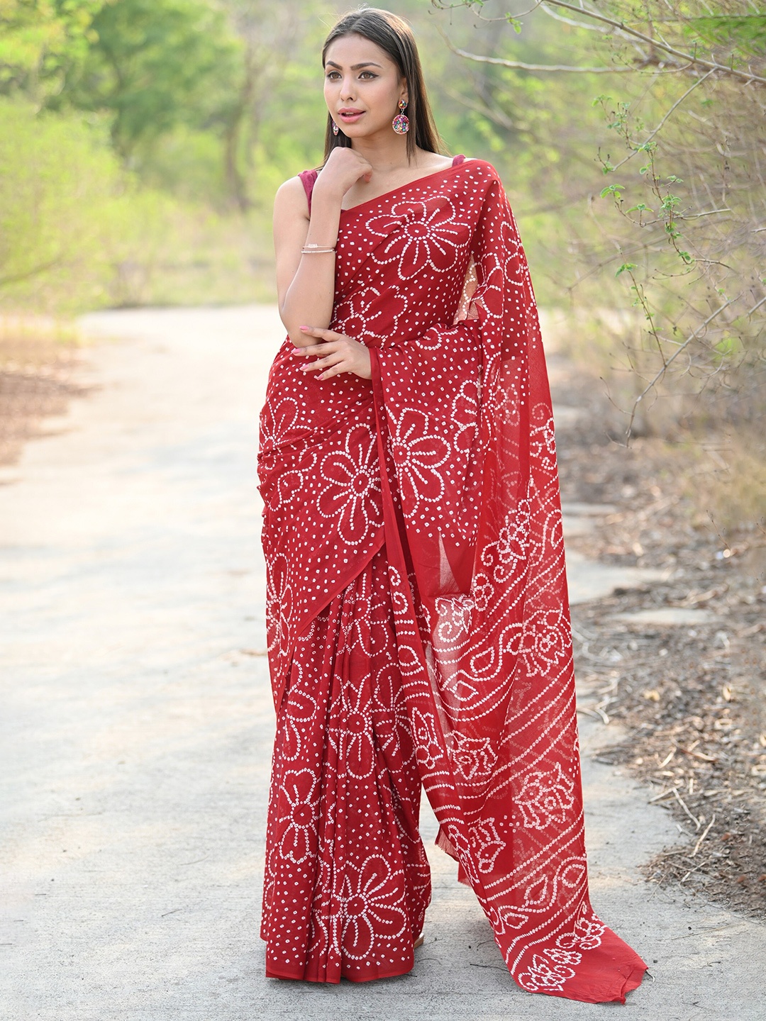 

Very Much Indian Bandhani Printed Pure Cotton Saree, Red