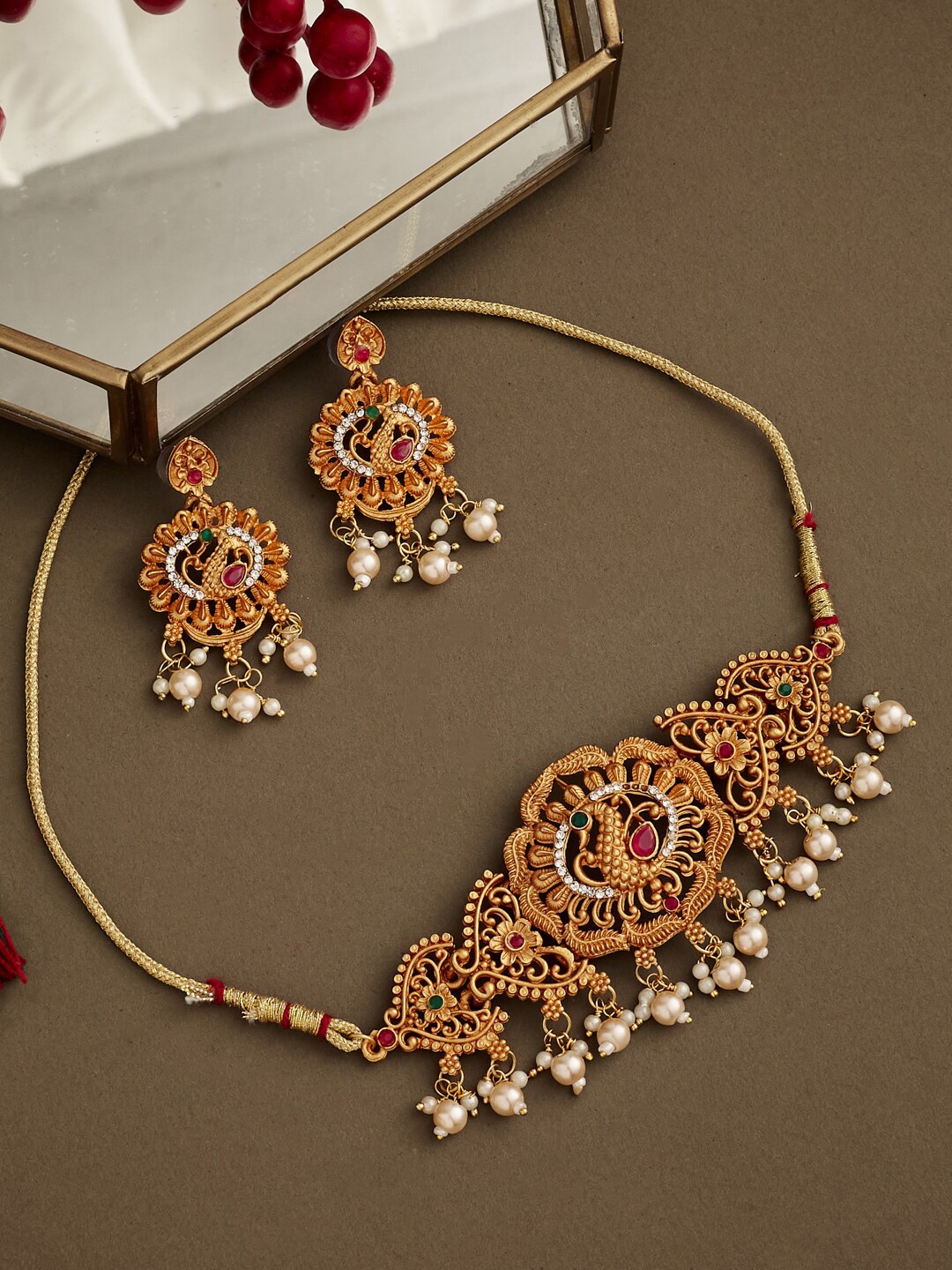 

ATIBELLE Gold-Plated Stone-Studded & Beaded Jewellery Set