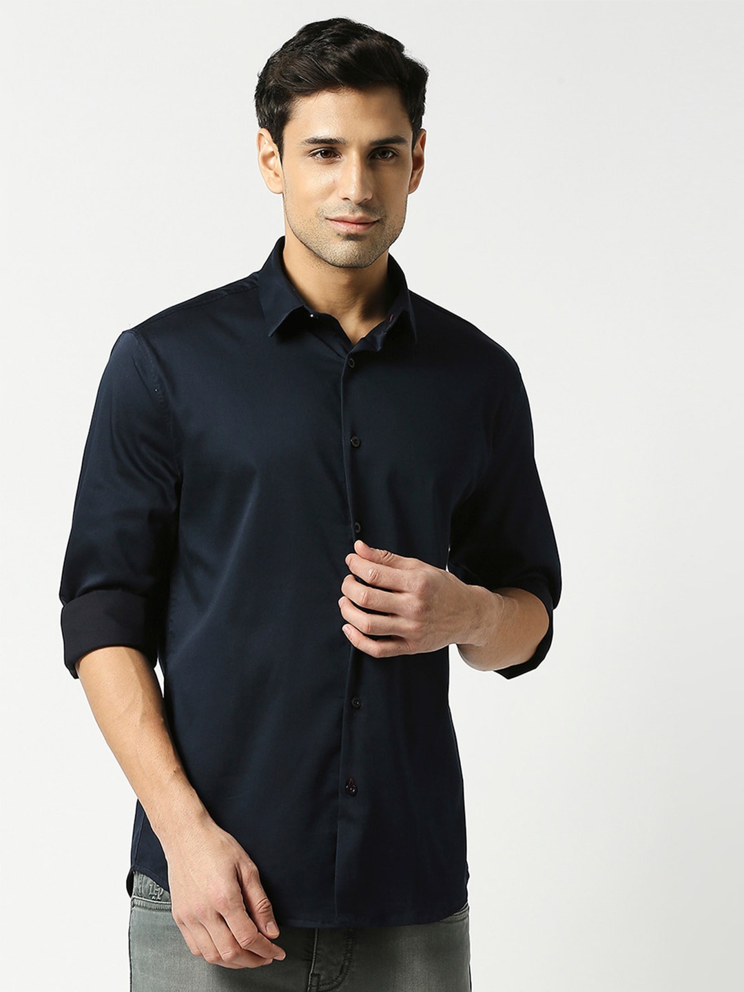 

DRAGON HILL Slim Fit Spread Collar Casual Shirt, Navy blue