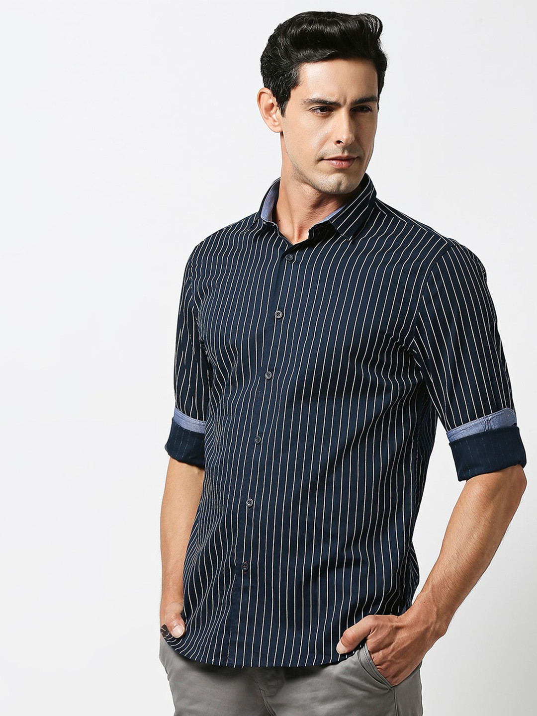 

DRAGON HILL Vertical Striped Slim Fit Oxford Cotton Casual Shirt, Navy blue