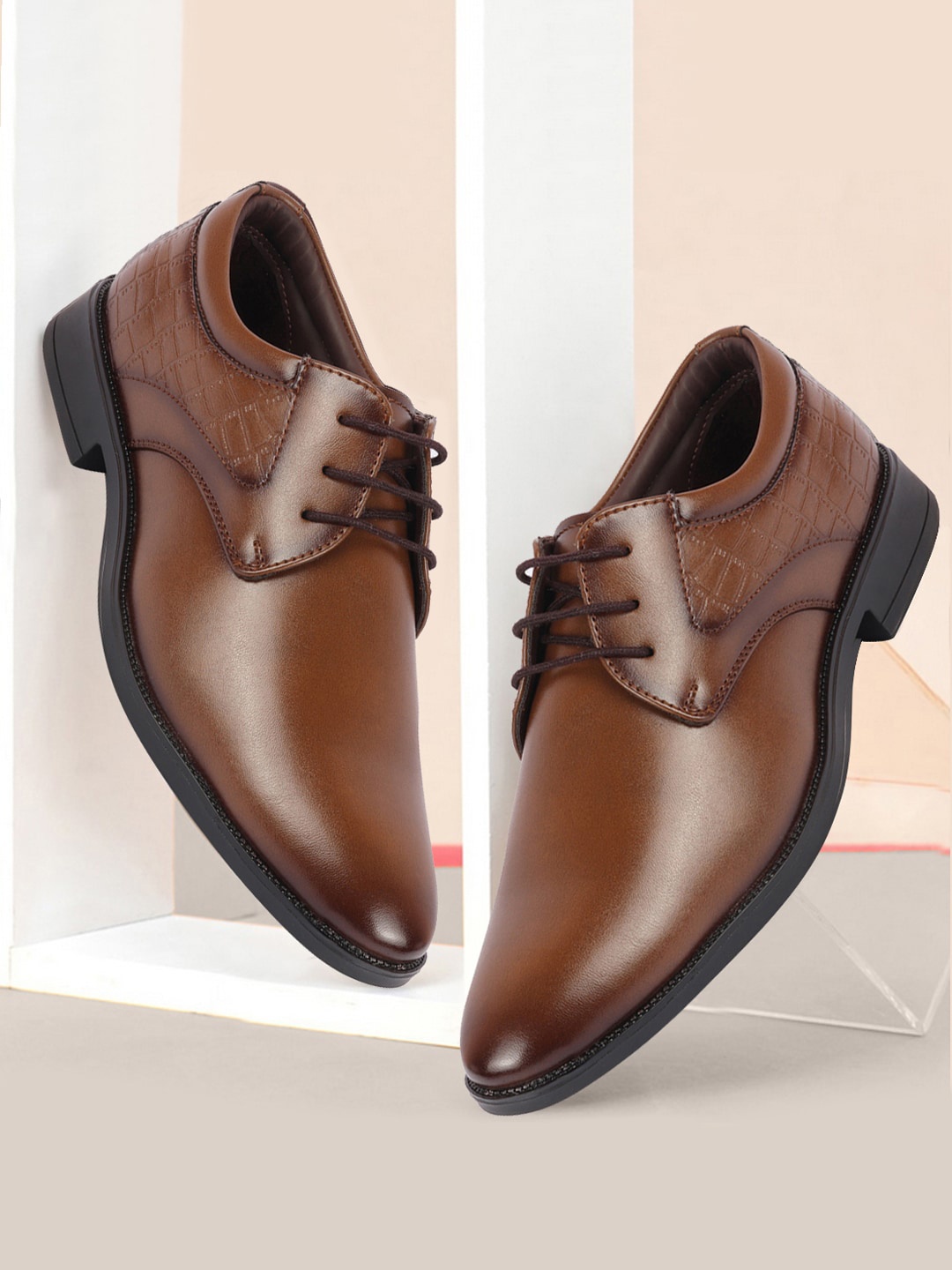 

FAUSTO Men Textured Formal Derbys, Brown