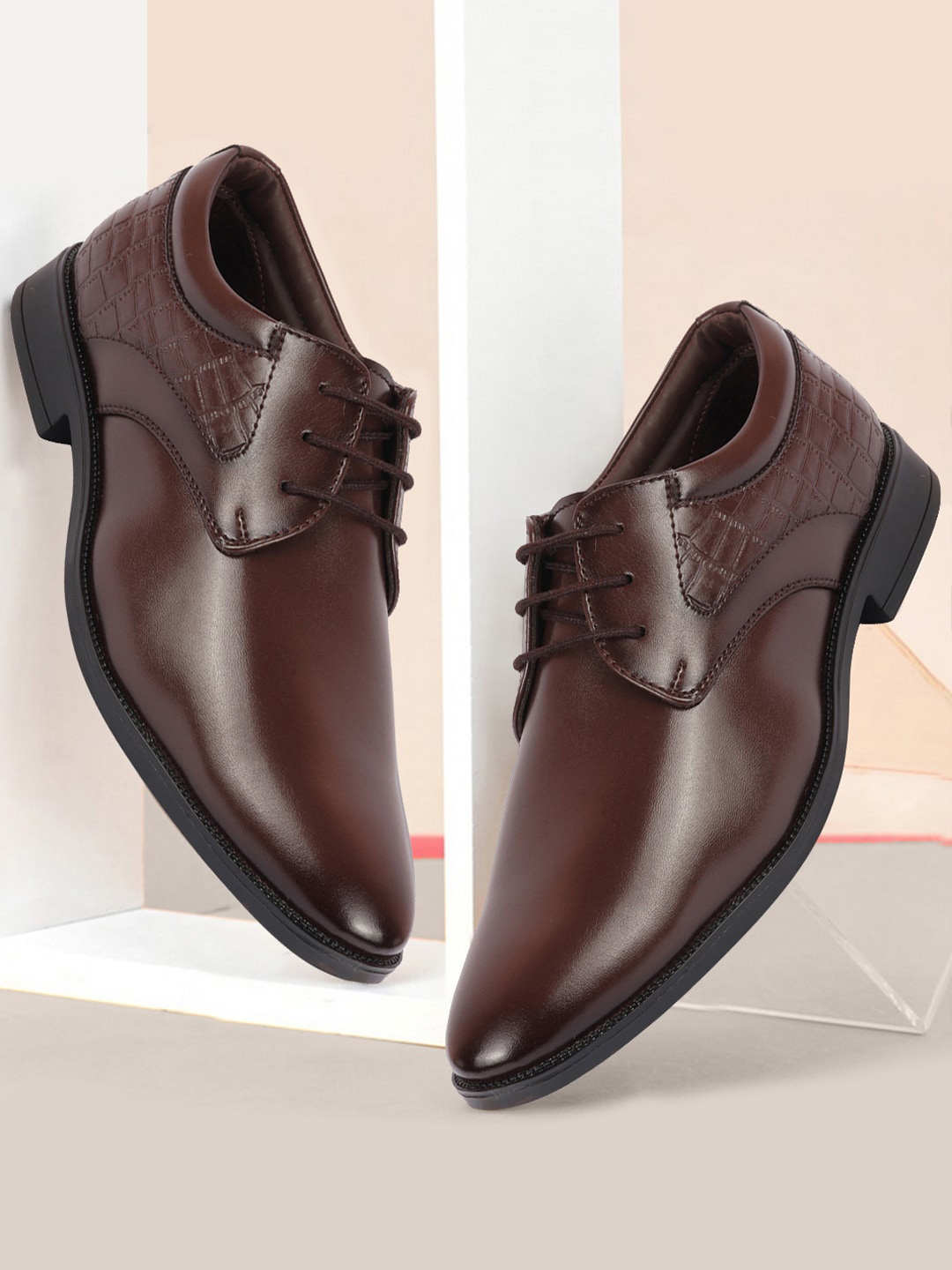 

FAUSTO Men Textured Formal Derbys, Brown