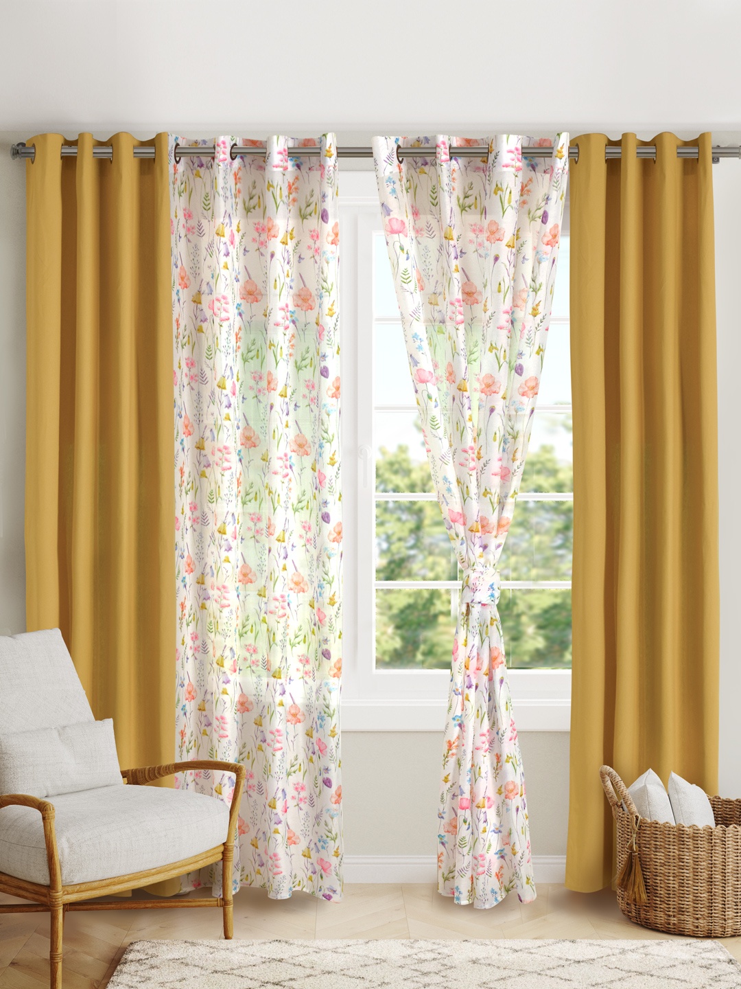 

BLANC9 White & Green 4 Pieces Floral Door Curtain