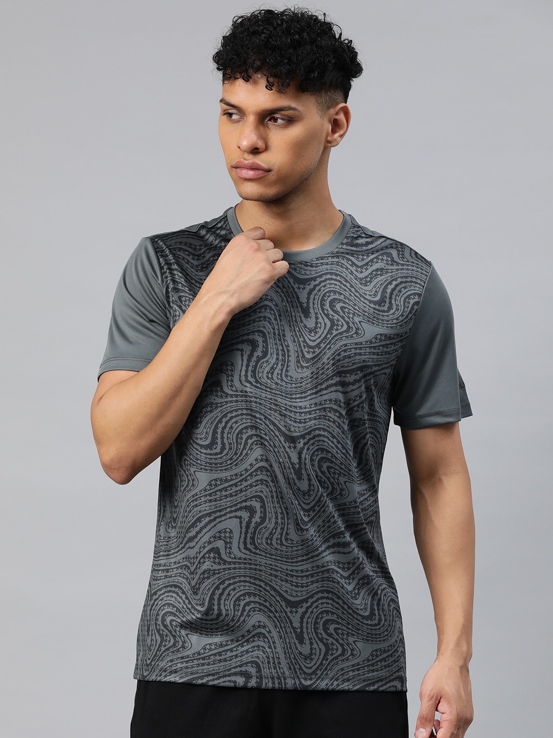 

Alcis Men Printed Dry Tech Slim Fit T-shirt, Grey