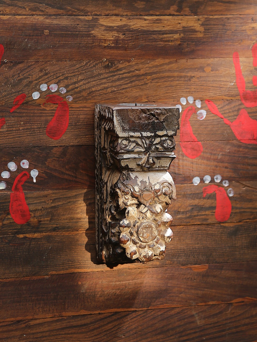 

Amoliconcepts Brown Vintage Corbel Wooden Wall Decor