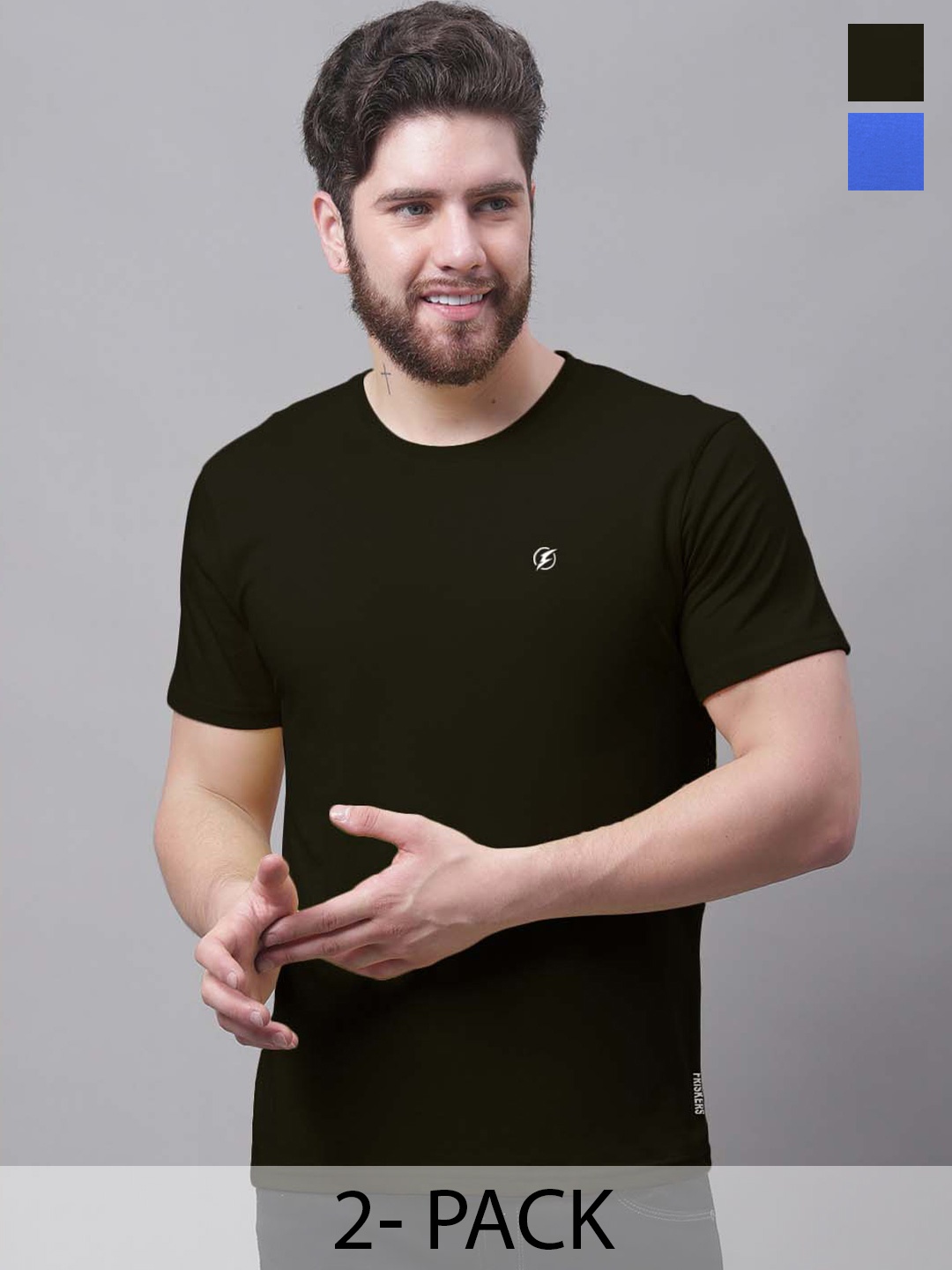 

Friskers Men Black 2 Pockets Slim Fit T-shirt
