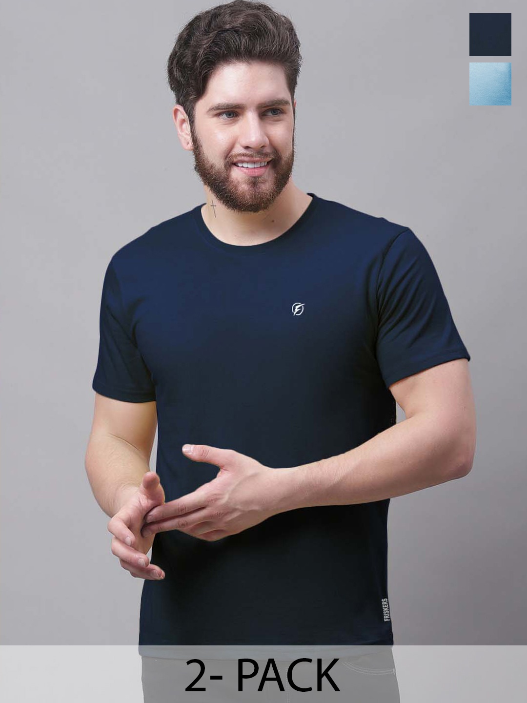 

Friskers Men Navy Blue 2 Pockets Slim Fit T-shirt