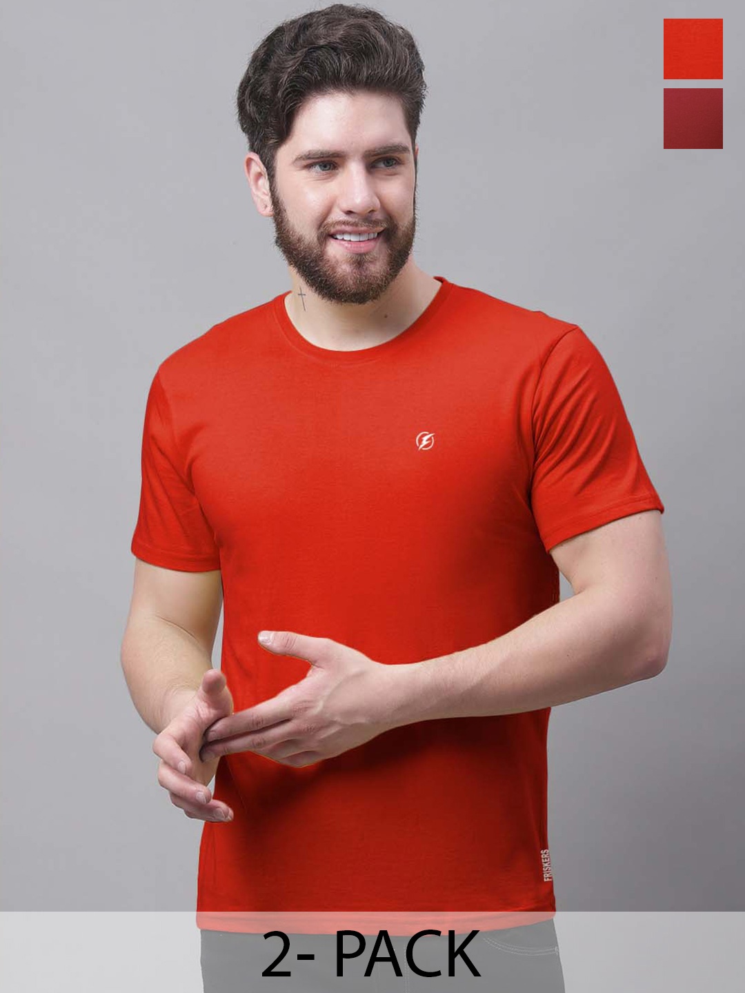 

Friskers Men Red 2 Pockets Slim Fit T-shirt