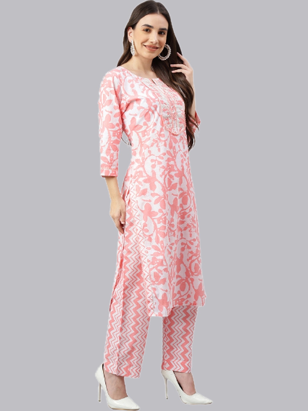 

EtnicaWear Floral Printed Thread Work Pure Cotton Kurta With Pyjamas, Orange