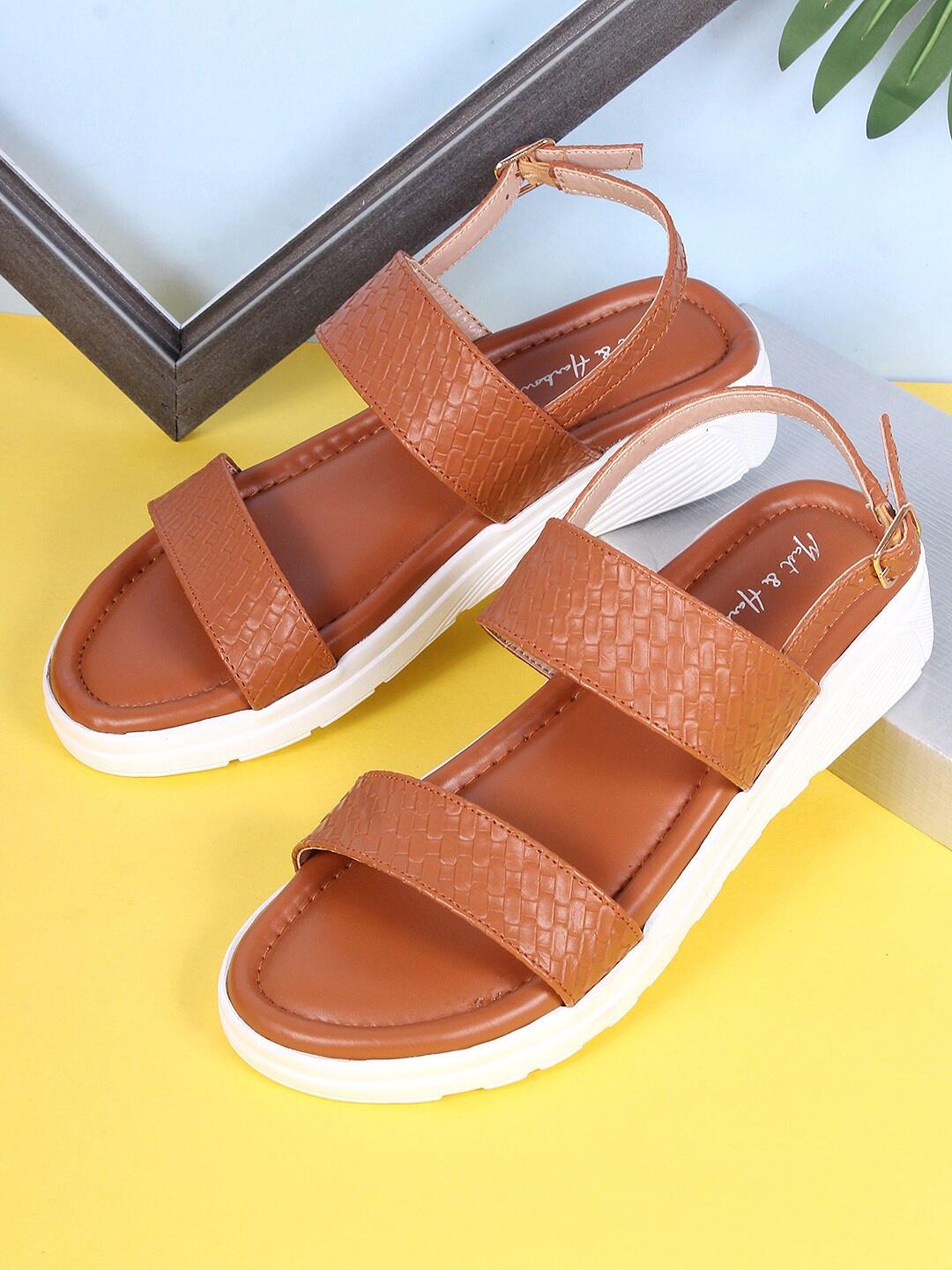 

Mast & Harbour Tan Brown And White Textured Comfort Heels