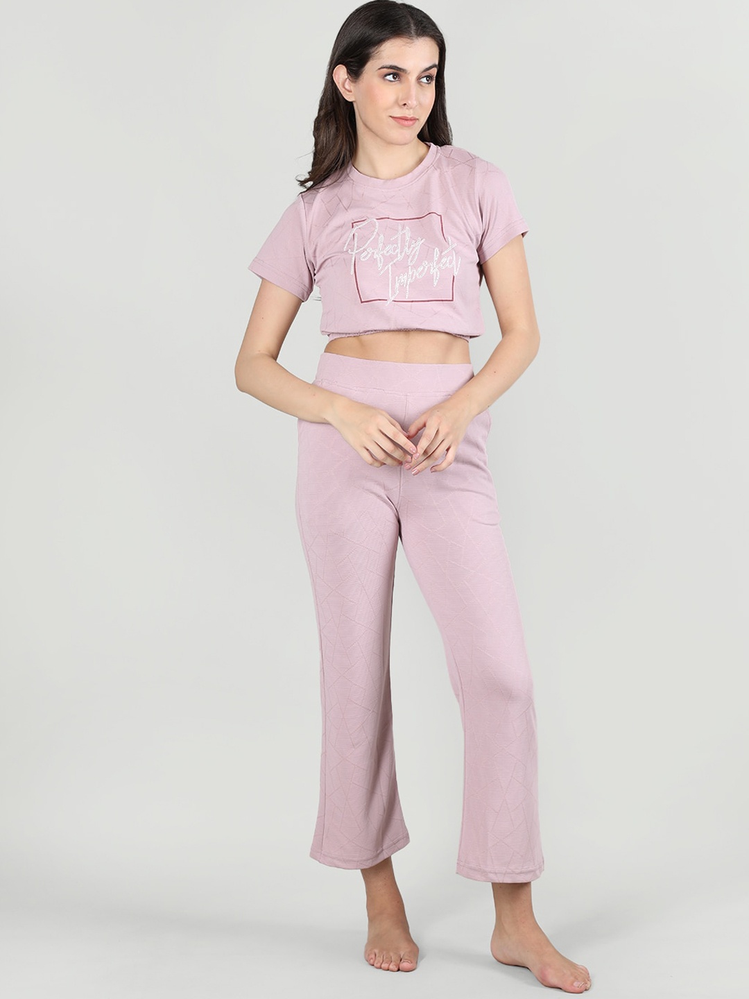 

Duchess Printed Crop Cotton T-Shirt With Pyjamas Night Suit Set, Pink