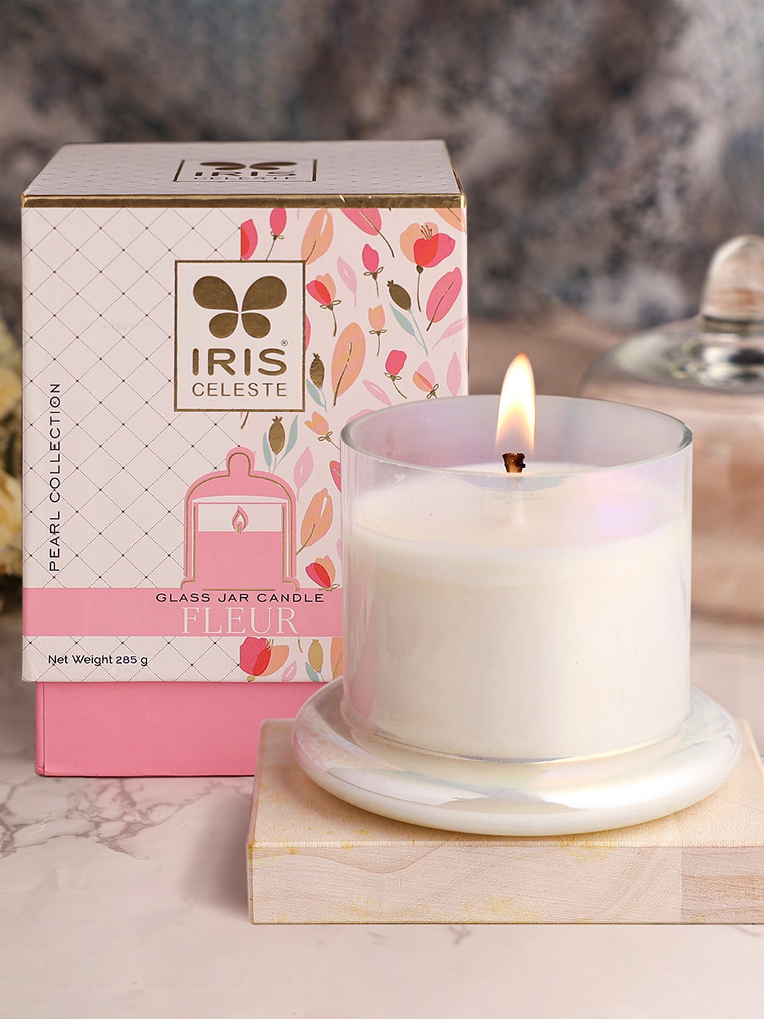 

IRIS CELESTE Pearl White Bell Jar Candle
