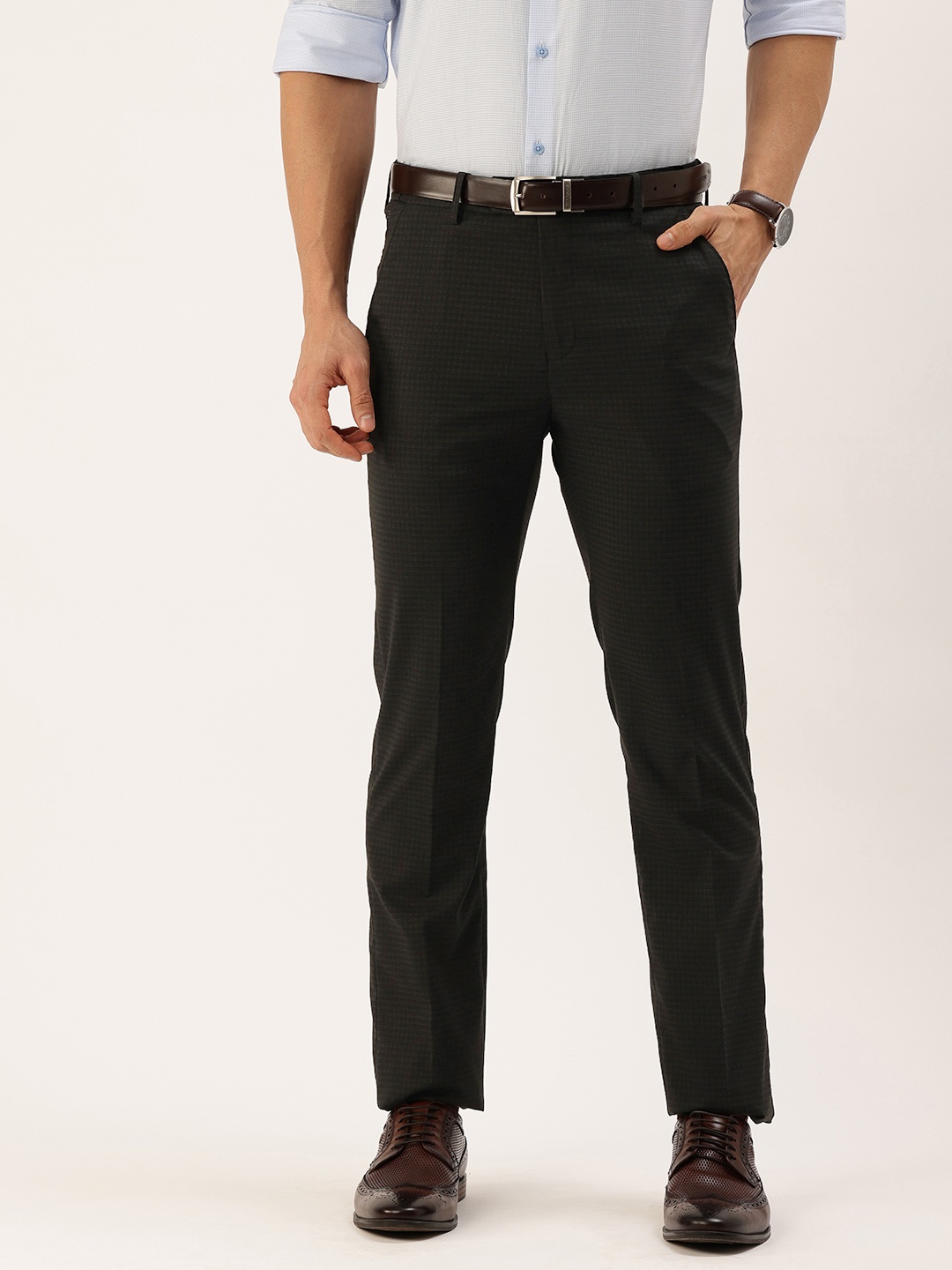 

Peter England Men Checked Slim Fit Pleated Formal Trousers, Black