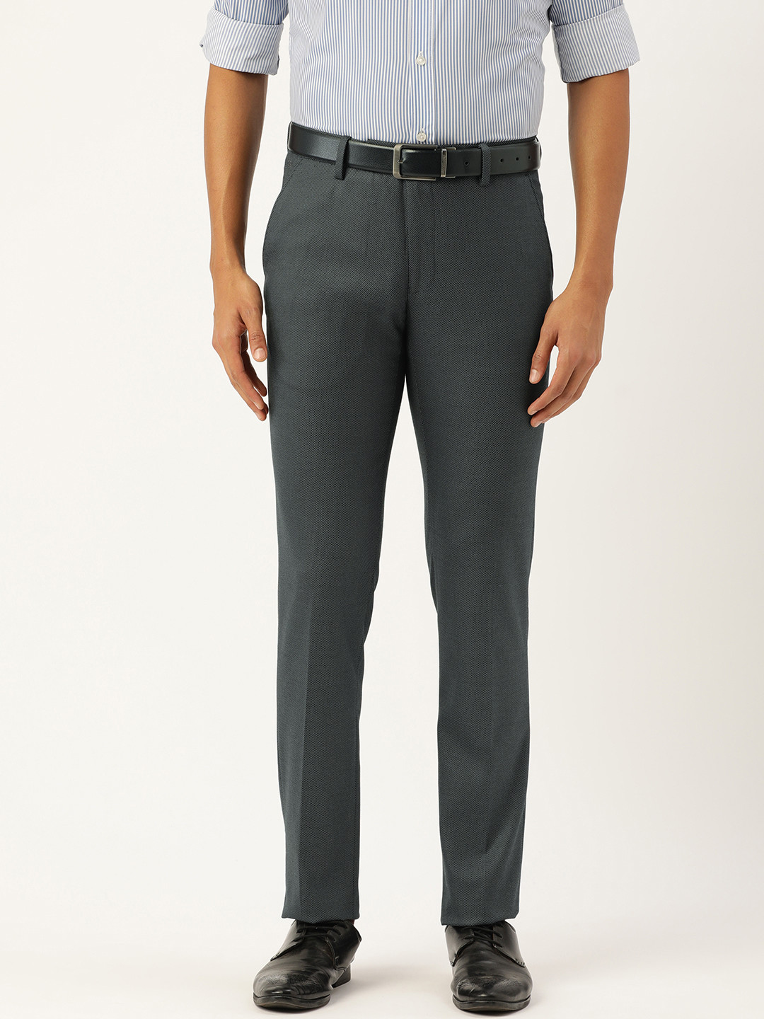 

Peter England Men Textured Self Design Neo Slim Fit Mid-Rise Plain Knitted Formal Trousers, Navy blue