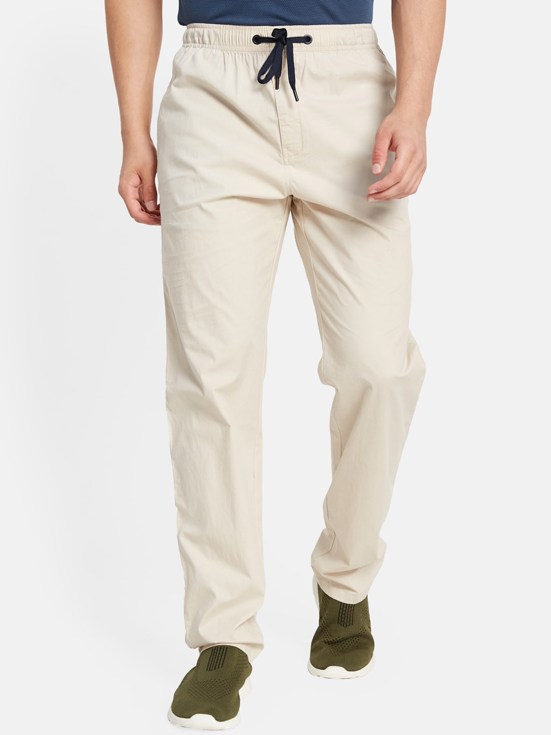 

Octave Men Mid-Rise Cotton Track Pants, Cream