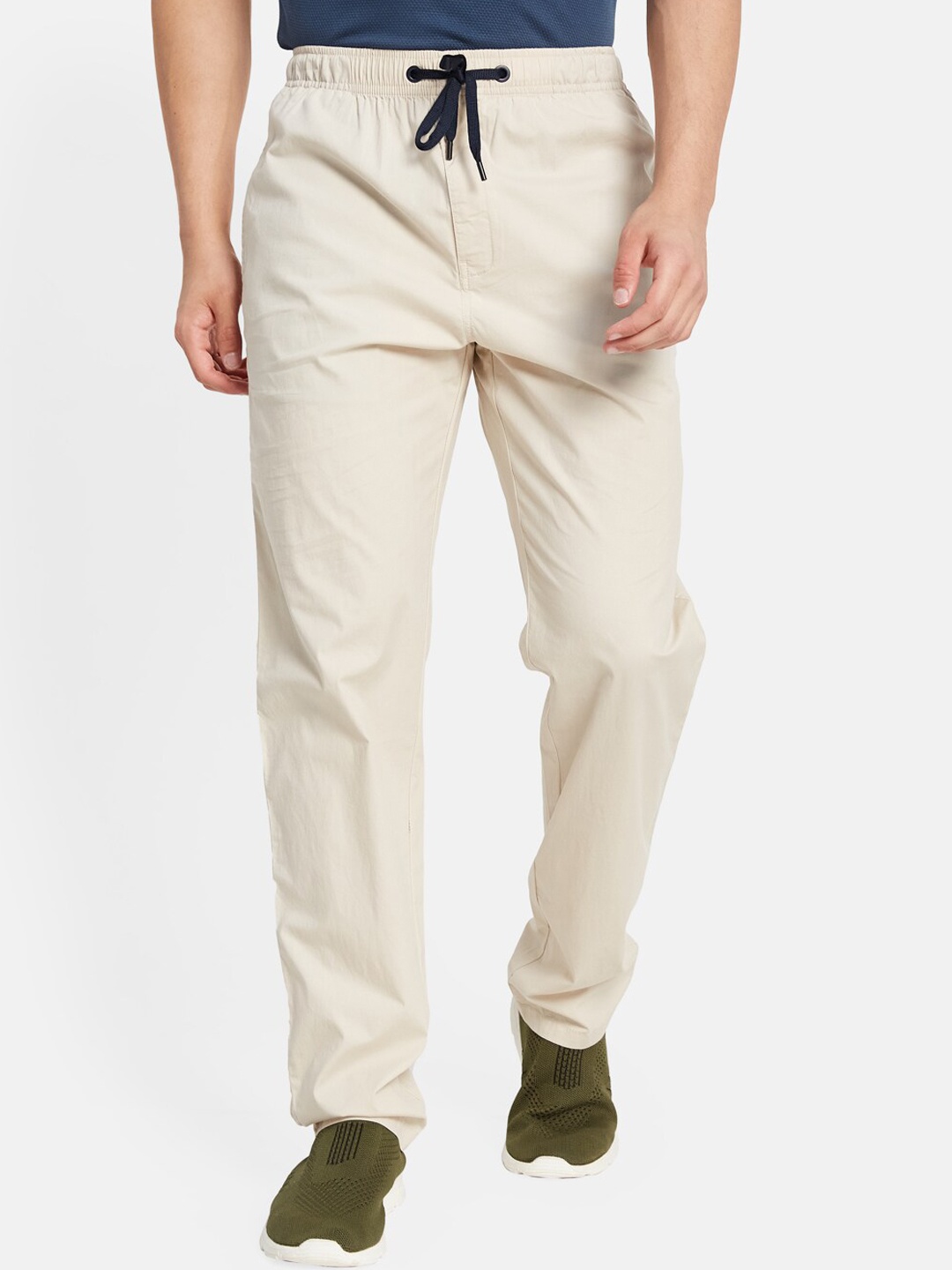 

Octave Men Mid-Rise Cotton Track Pants, Cream