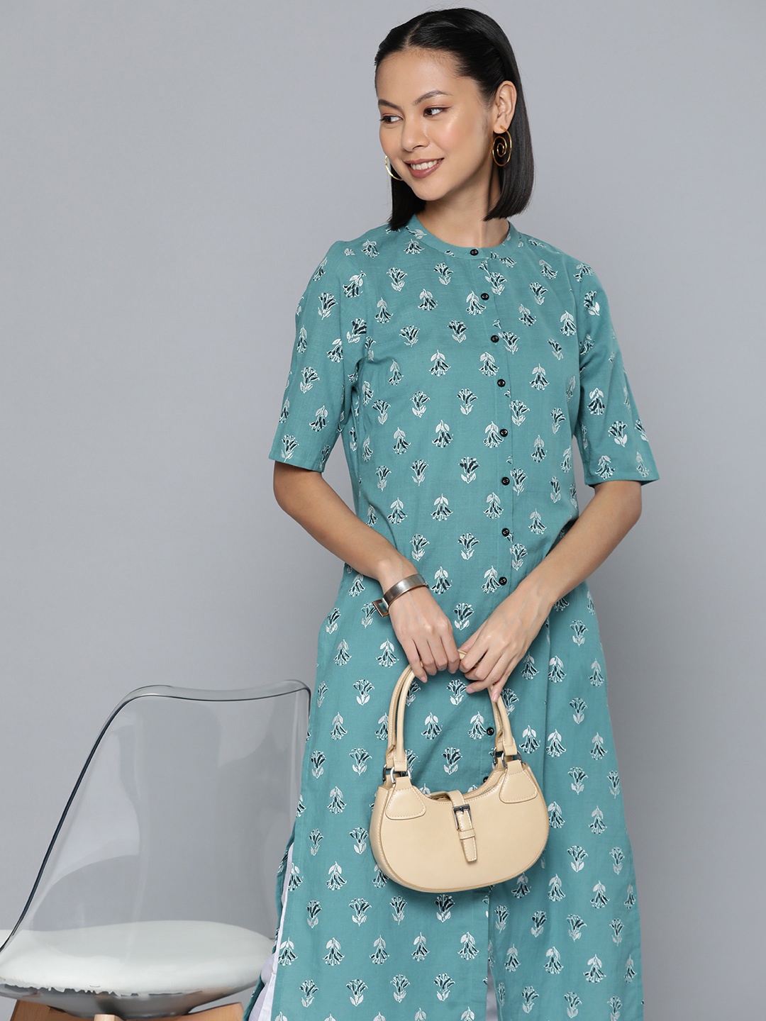 

HERE&NOW Women Floral Printed Kurta, Green